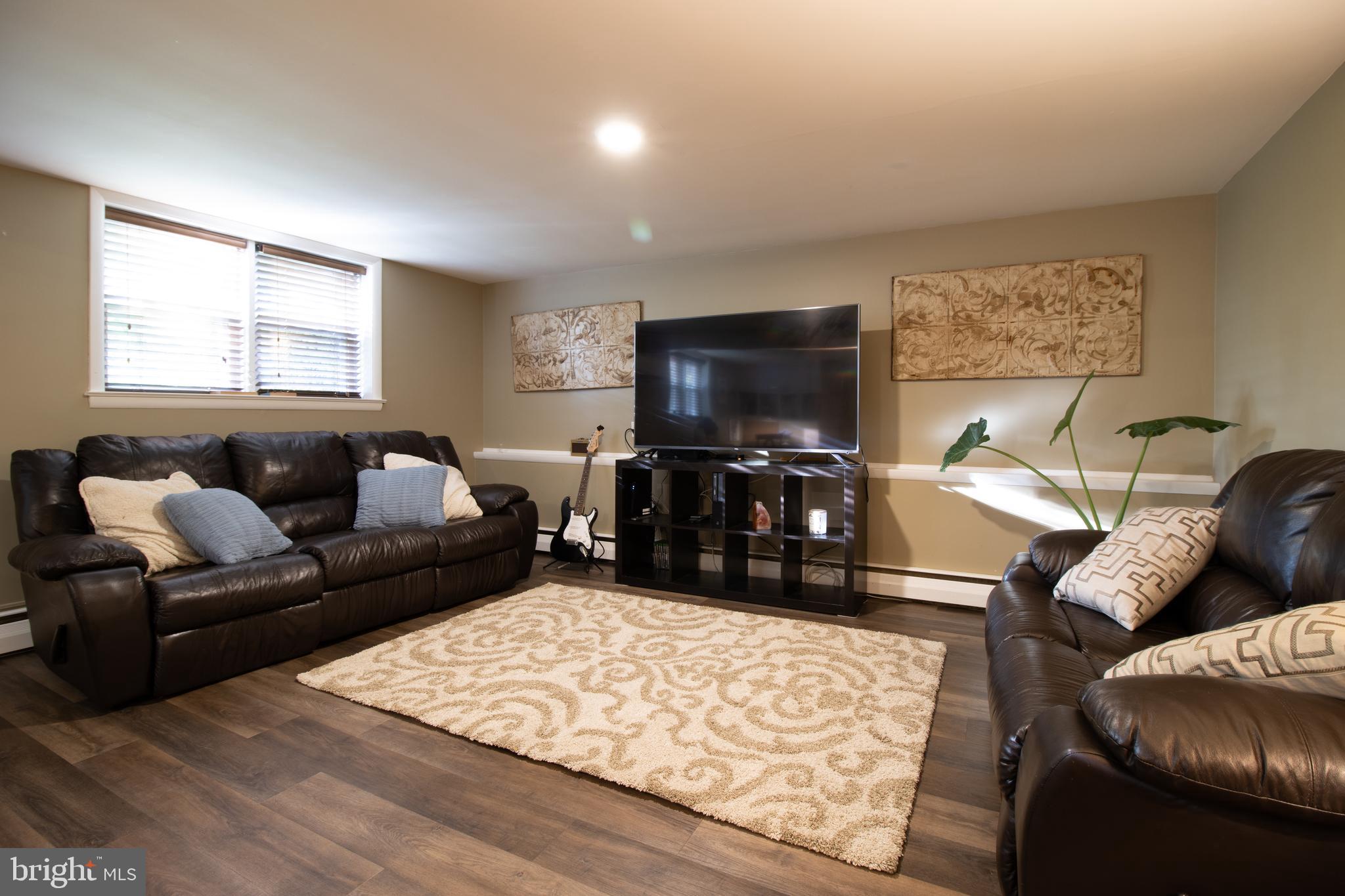 KEEPER HILL - Residential