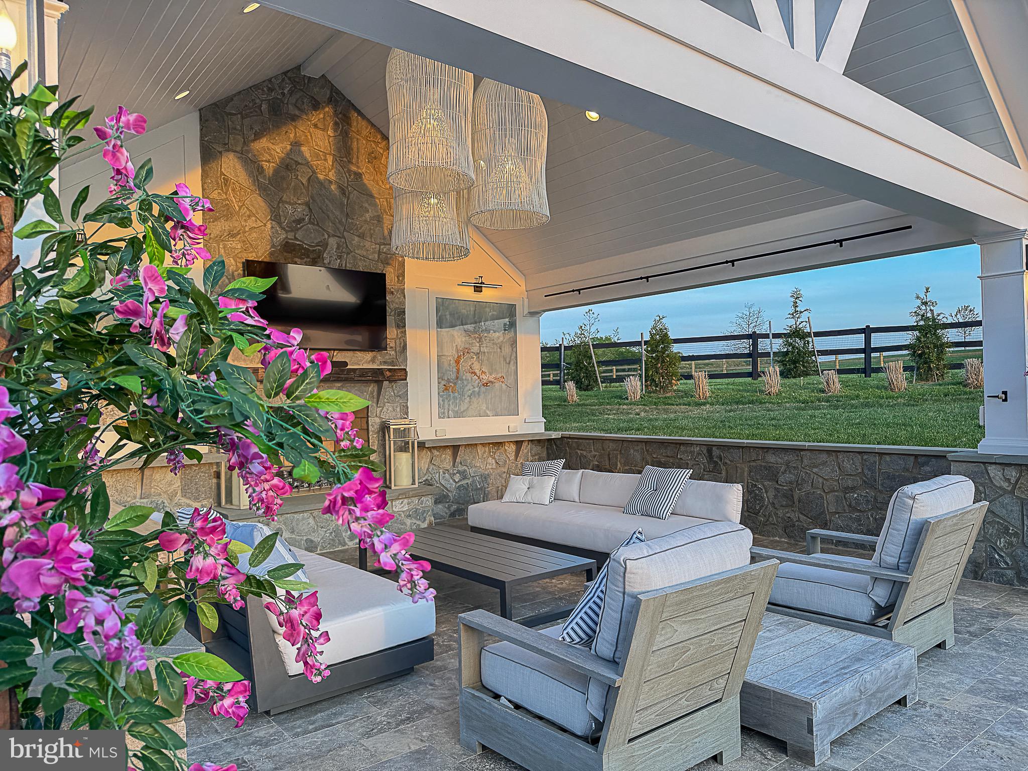 WATERFORD - Residential