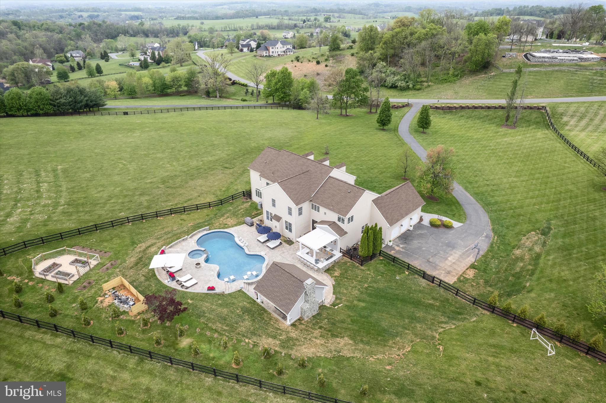 WATERFORD - Residential