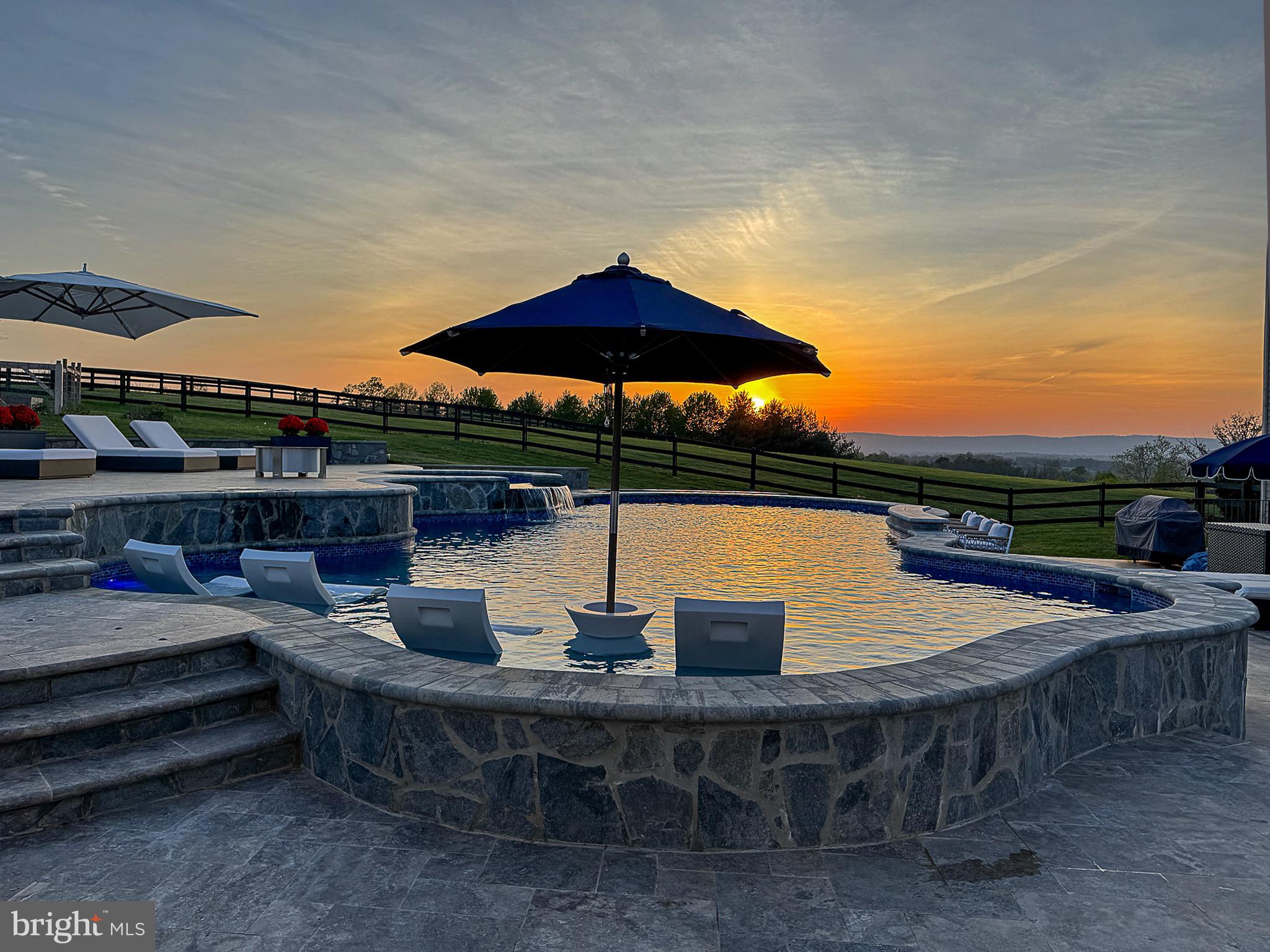 WATERFORD - Residential