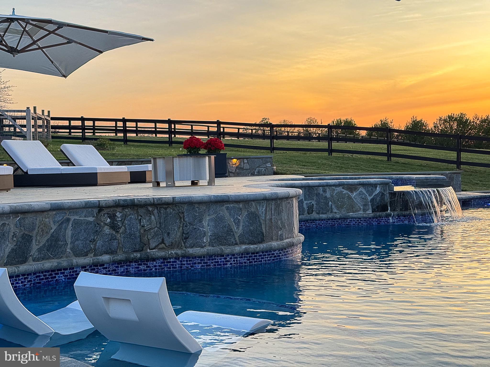 WATERFORD - Residential