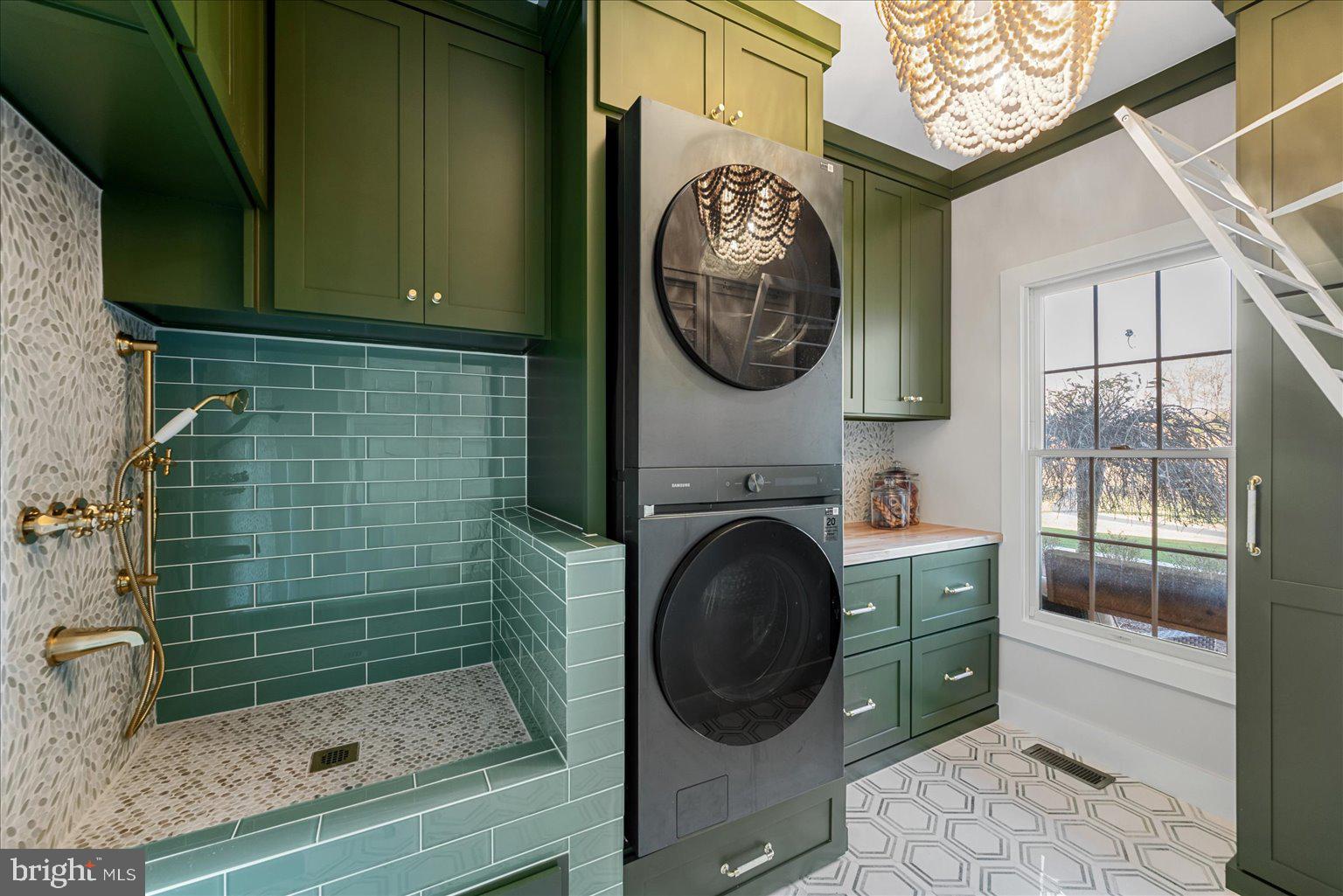 WATERFORD - Residential