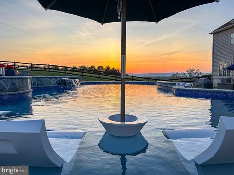 15097 BARLOW DRIVE WATERFORD VA 20197