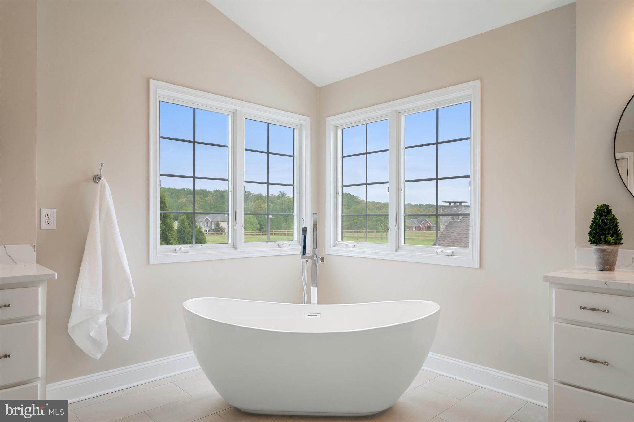 WATERFORD - Residential