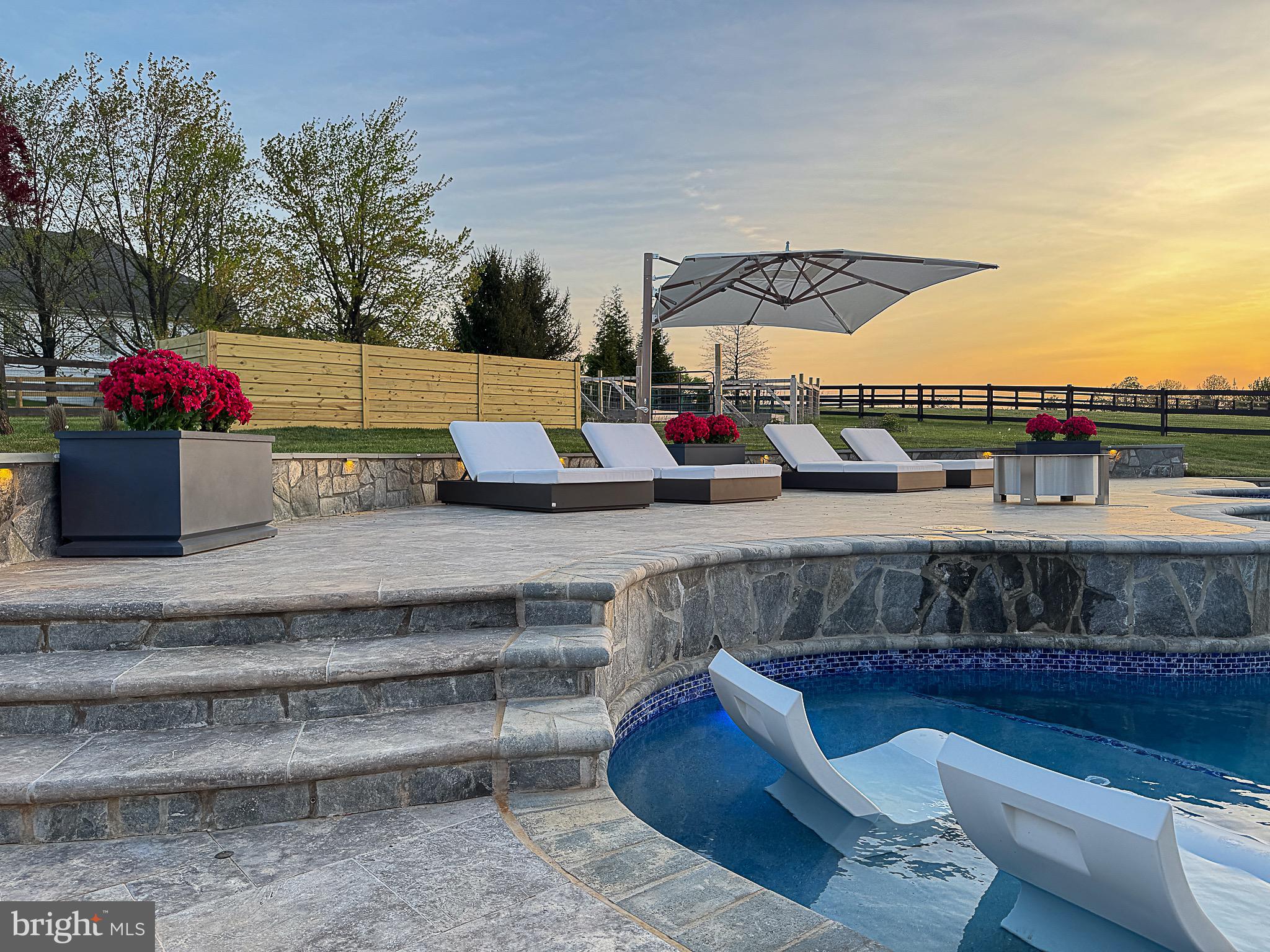 WATERFORD - Residential