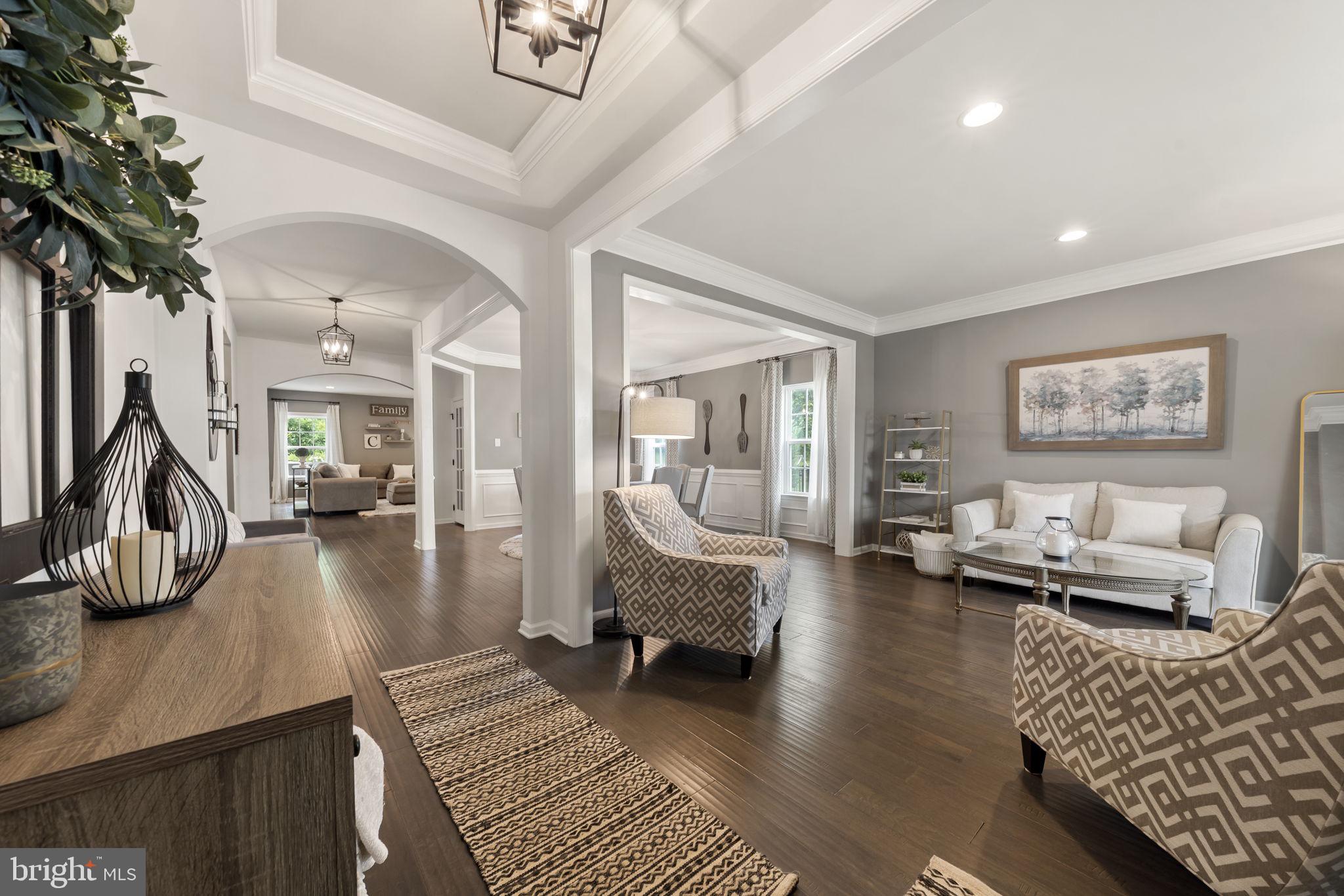 109 HEATHERWOOD COURT
