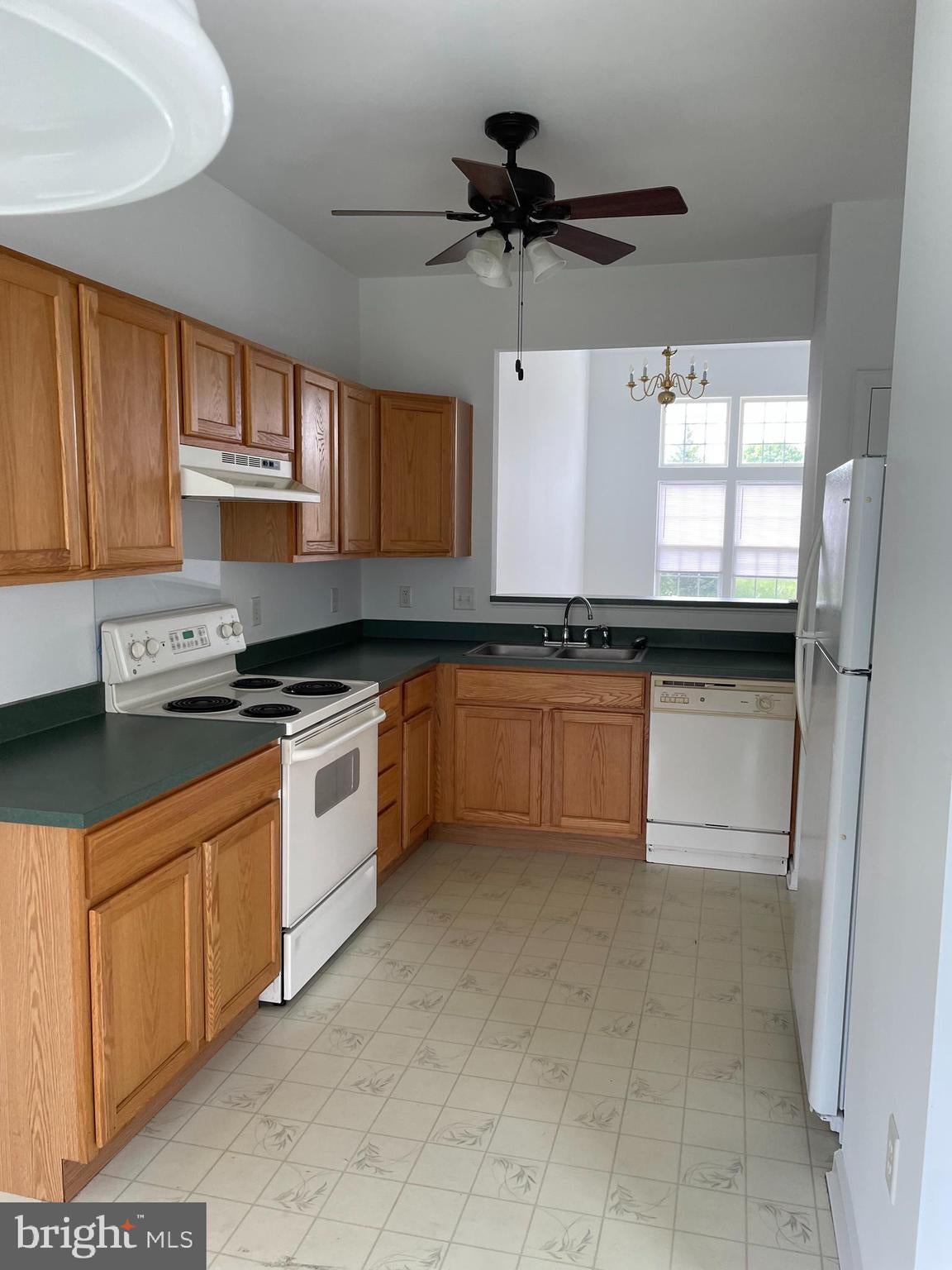 32290 TURNSTONE COURT 8