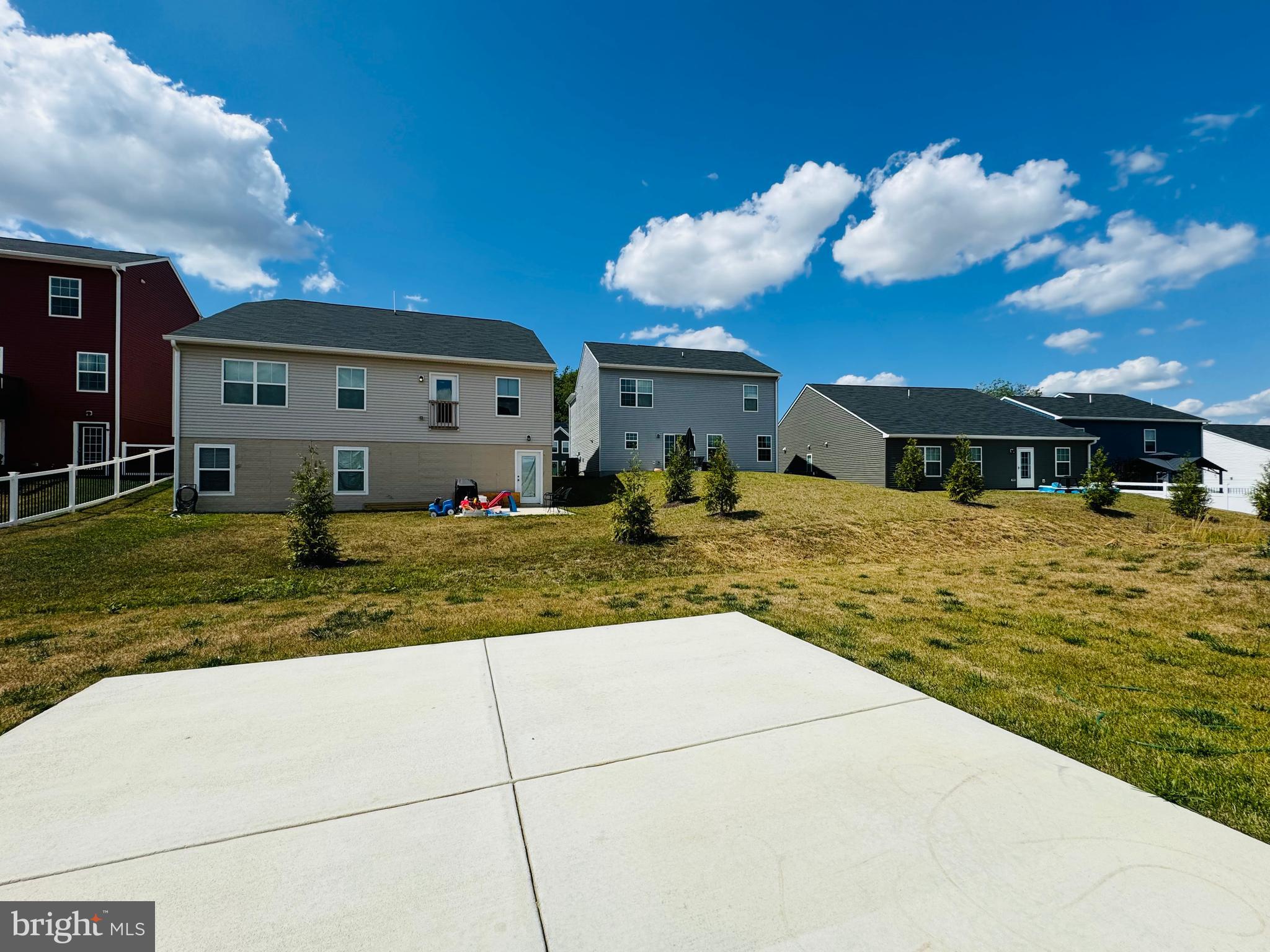 EVERSHIRE - Residential Lease