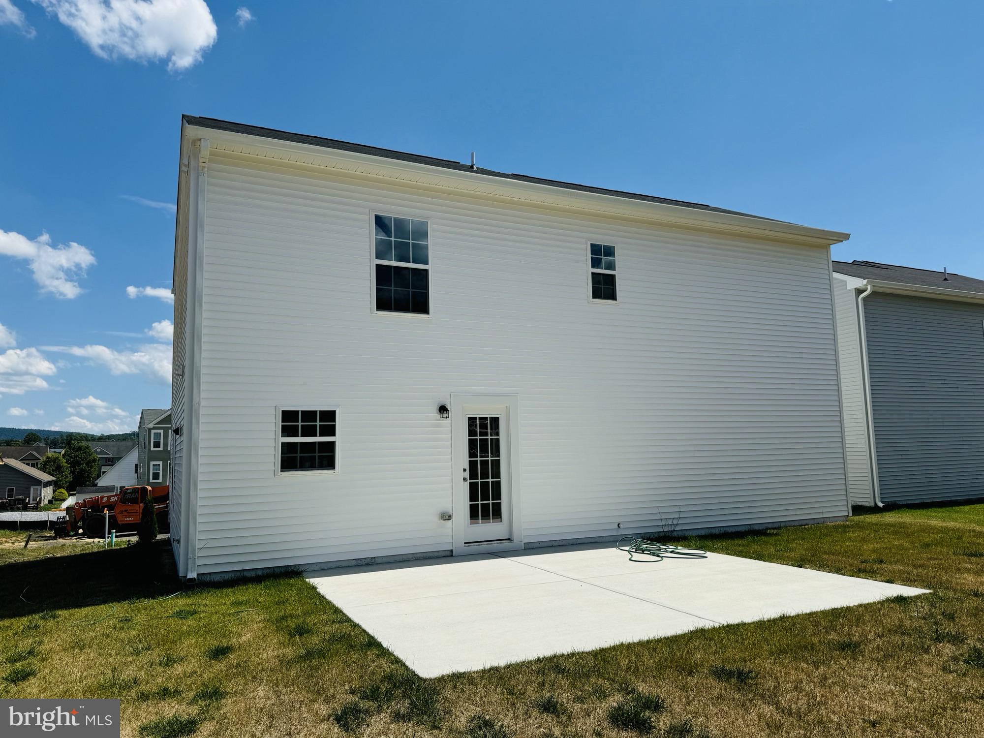 EVERSHIRE - Residential Lease