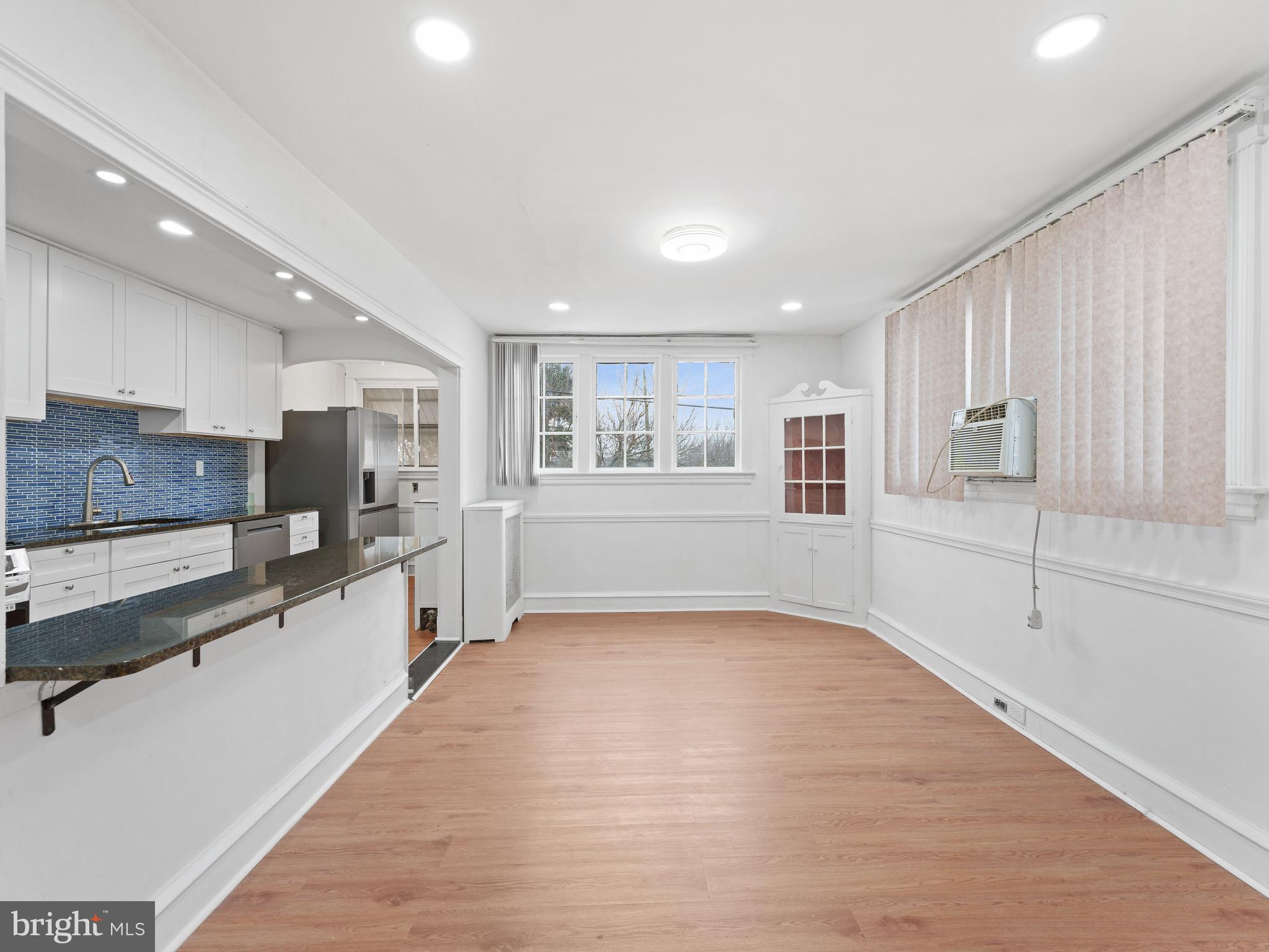 SOUTH HILLS PARK - Residential