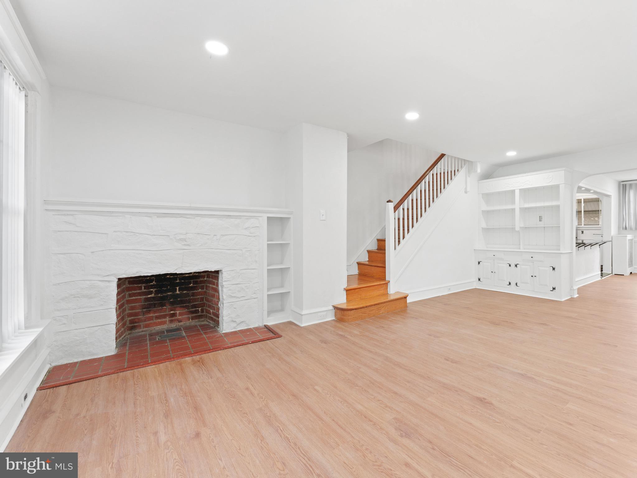 SOUTH HILLS PARK - Residential