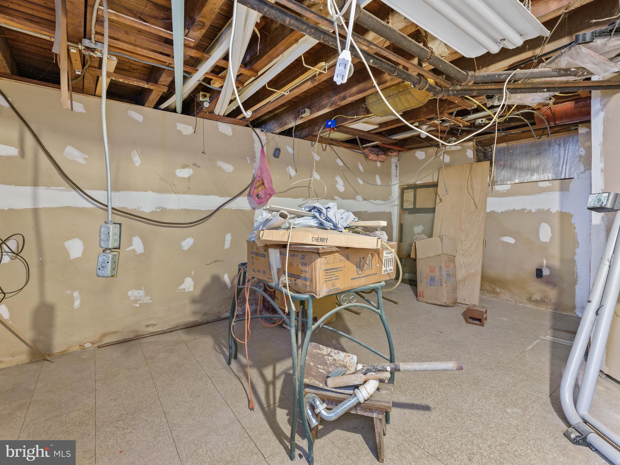 SOUTH HILLS PARK - Residential