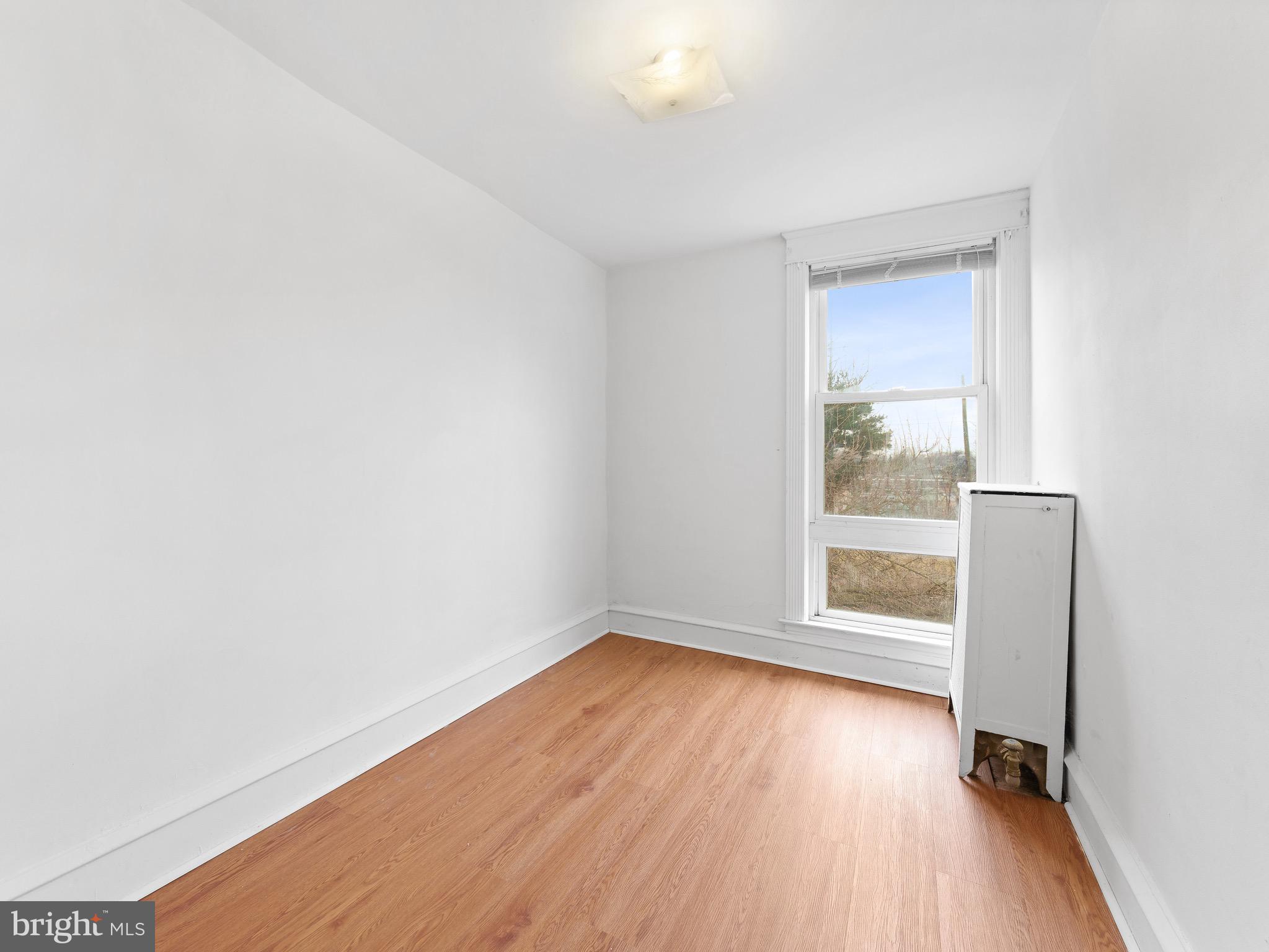 SOUTH HILLS PARK - Residential