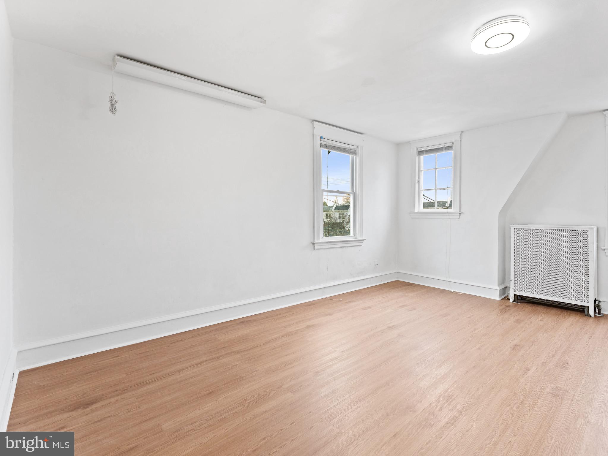 SOUTH HILLS PARK - Residential