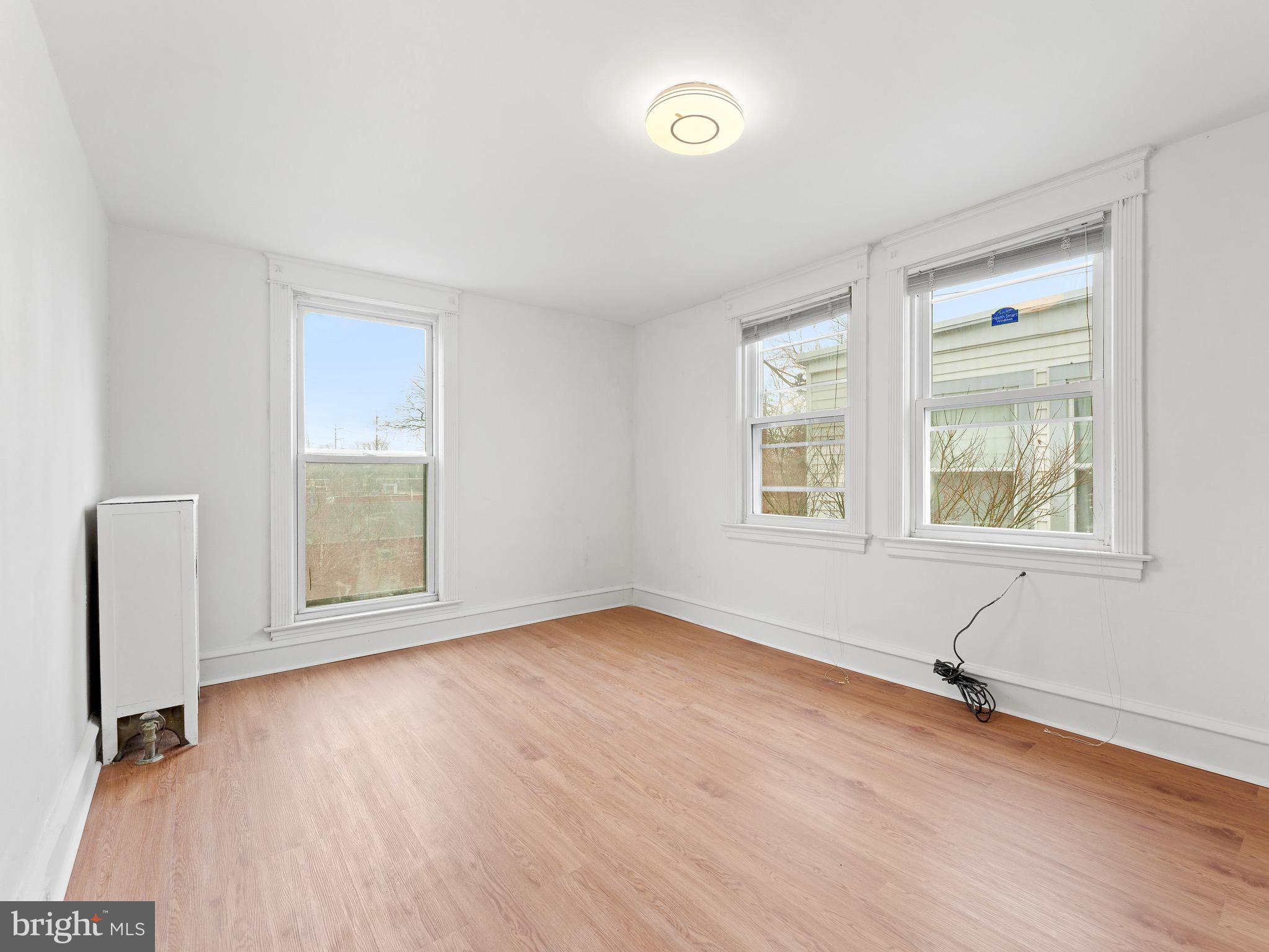 SOUTH HILLS PARK - Residential