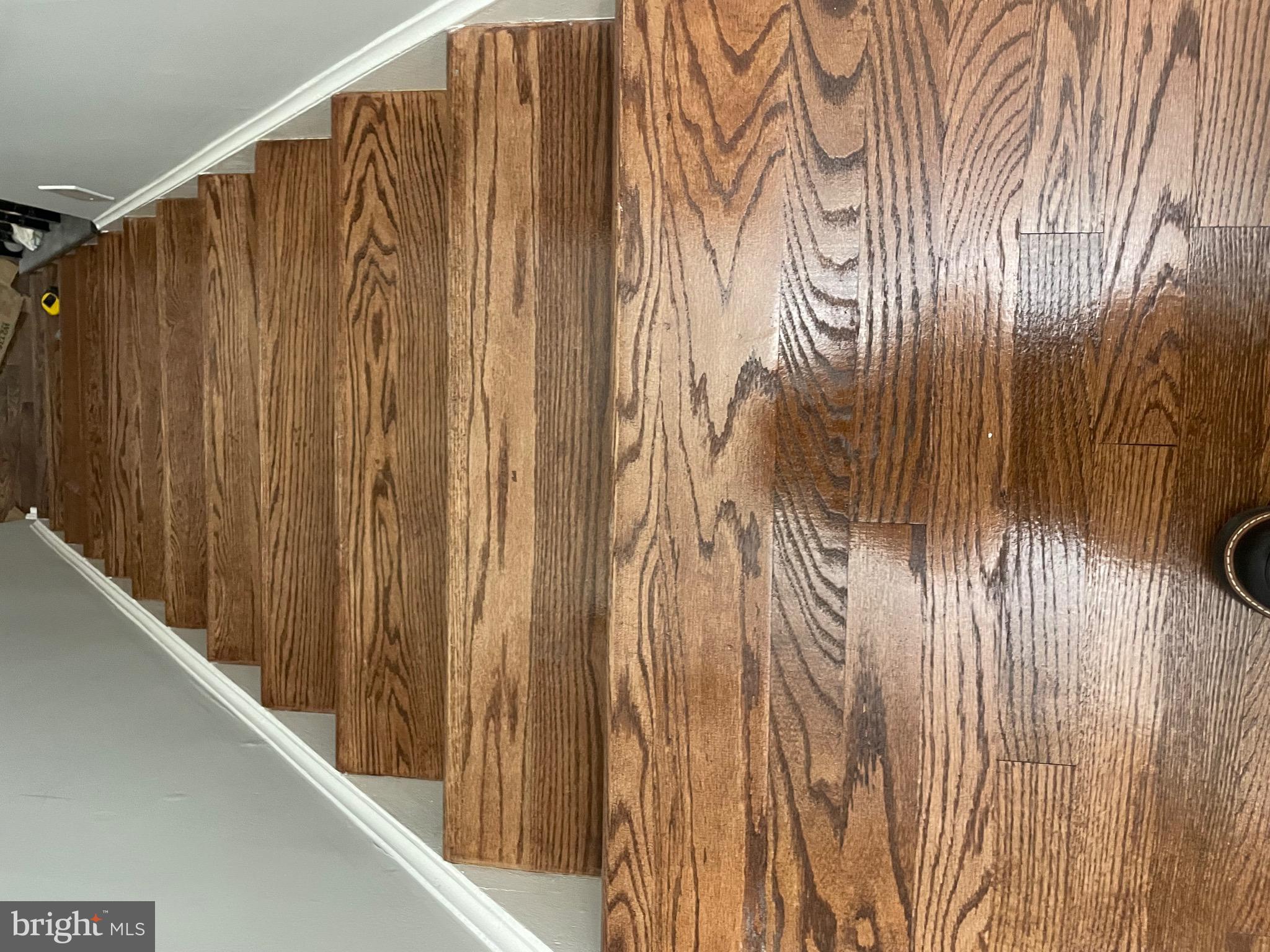 HUNTINGTON EAST - Residential