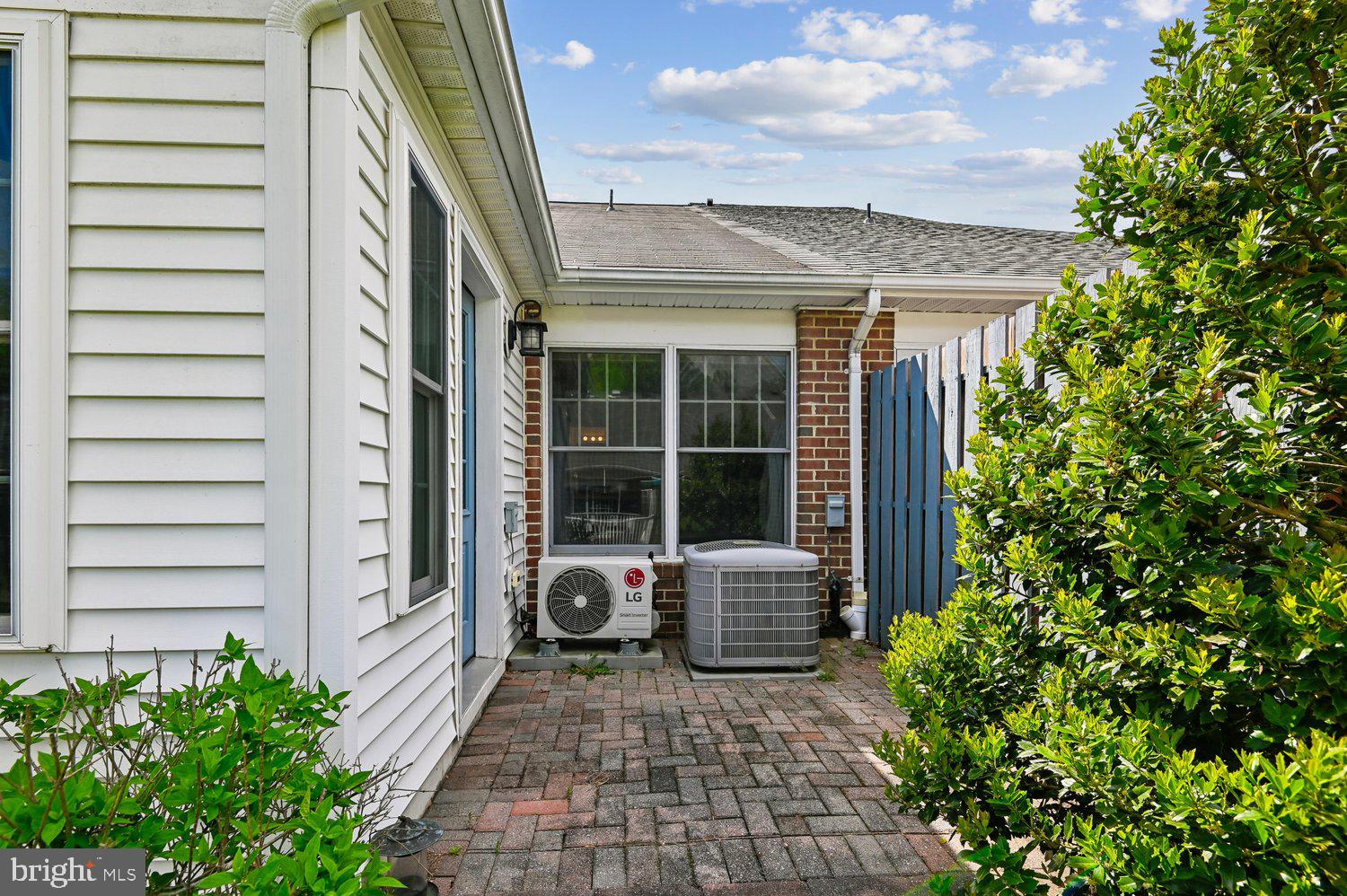 HERITAGE HARBOUR - Residential