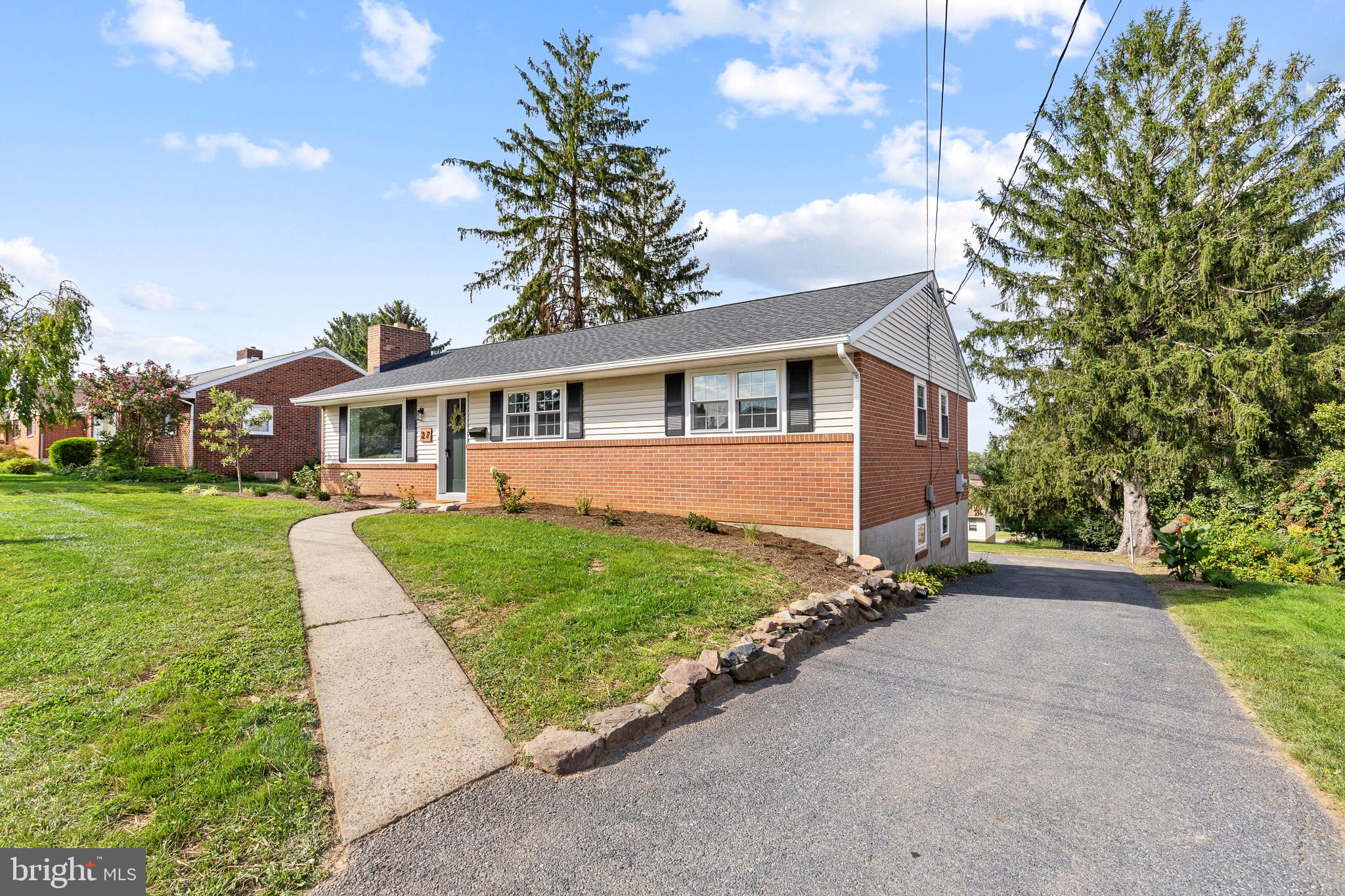 27 FAIRVIEW DRIVE