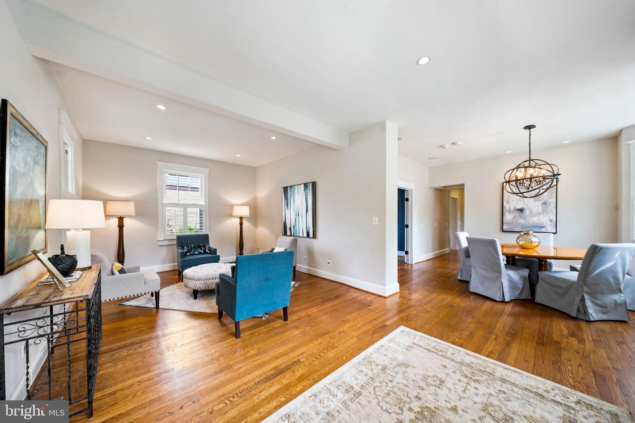 MAYWOOD - Residential