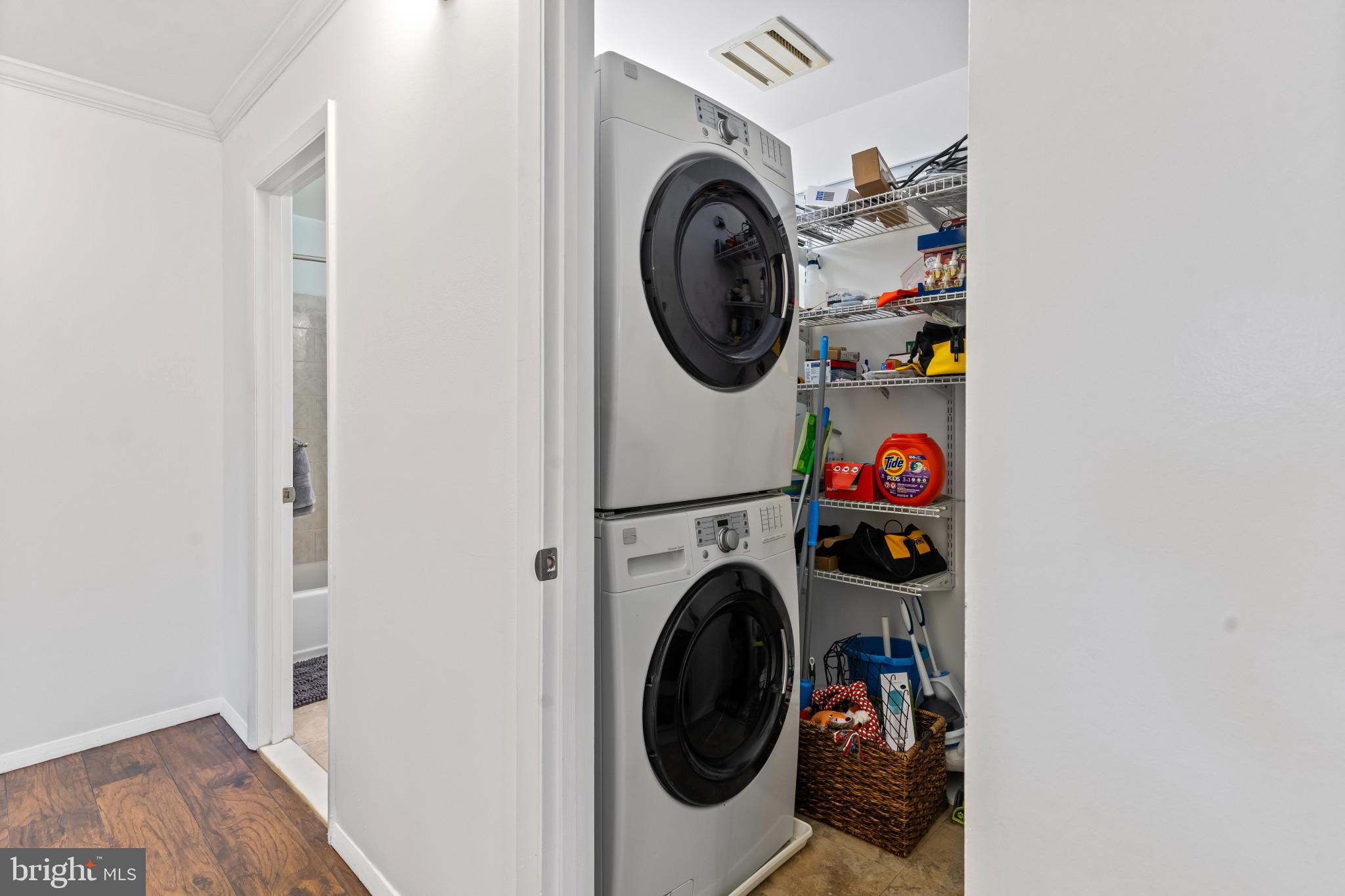 WILLOW WOOD - Residential