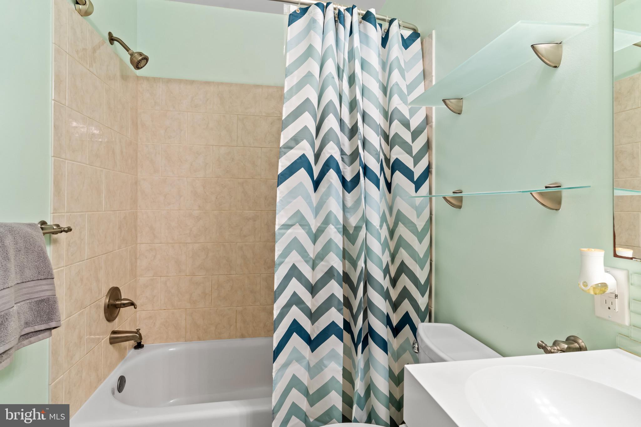 WILLOW WOOD - Residential