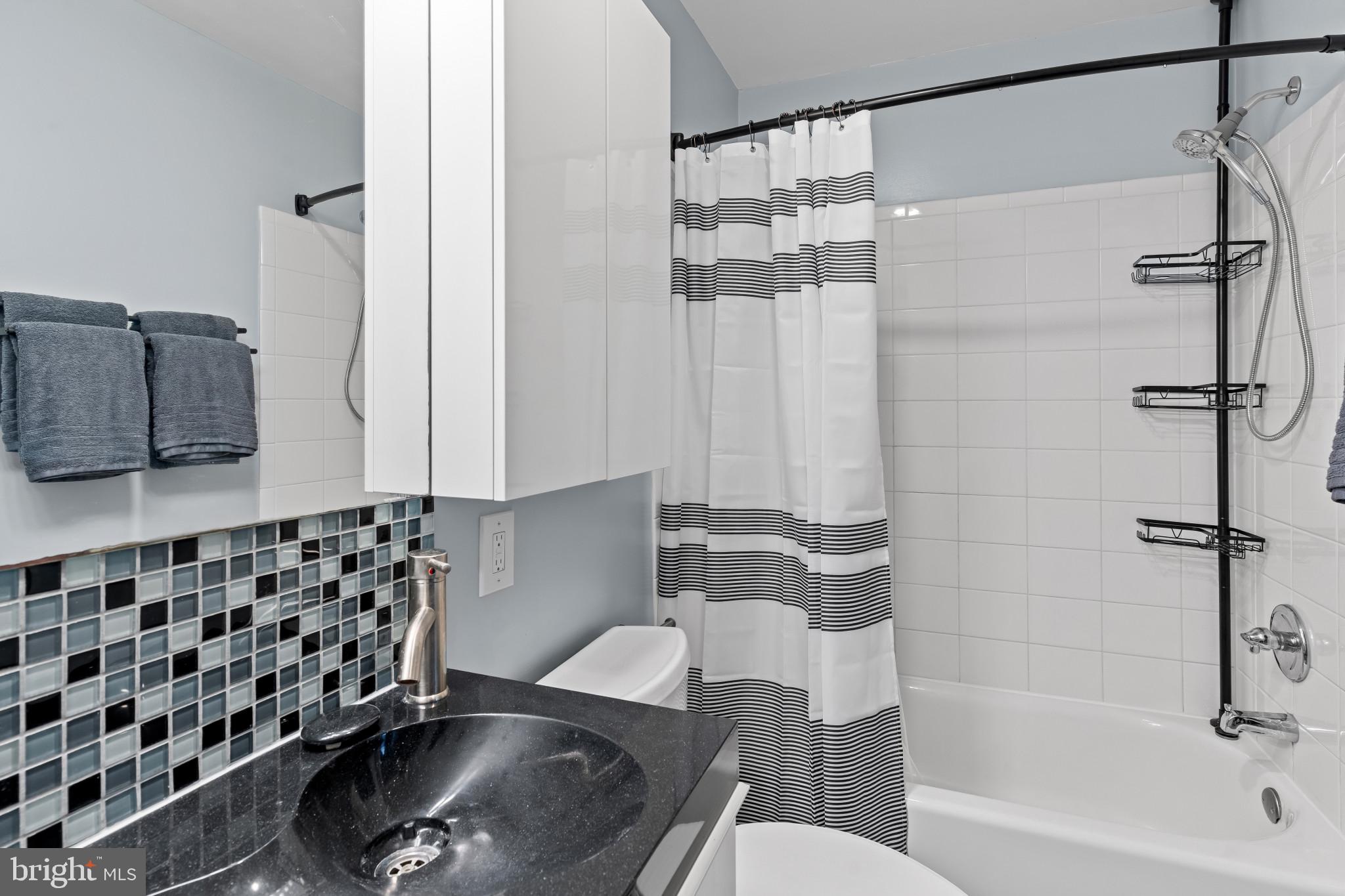 WILLOW WOOD - Residential