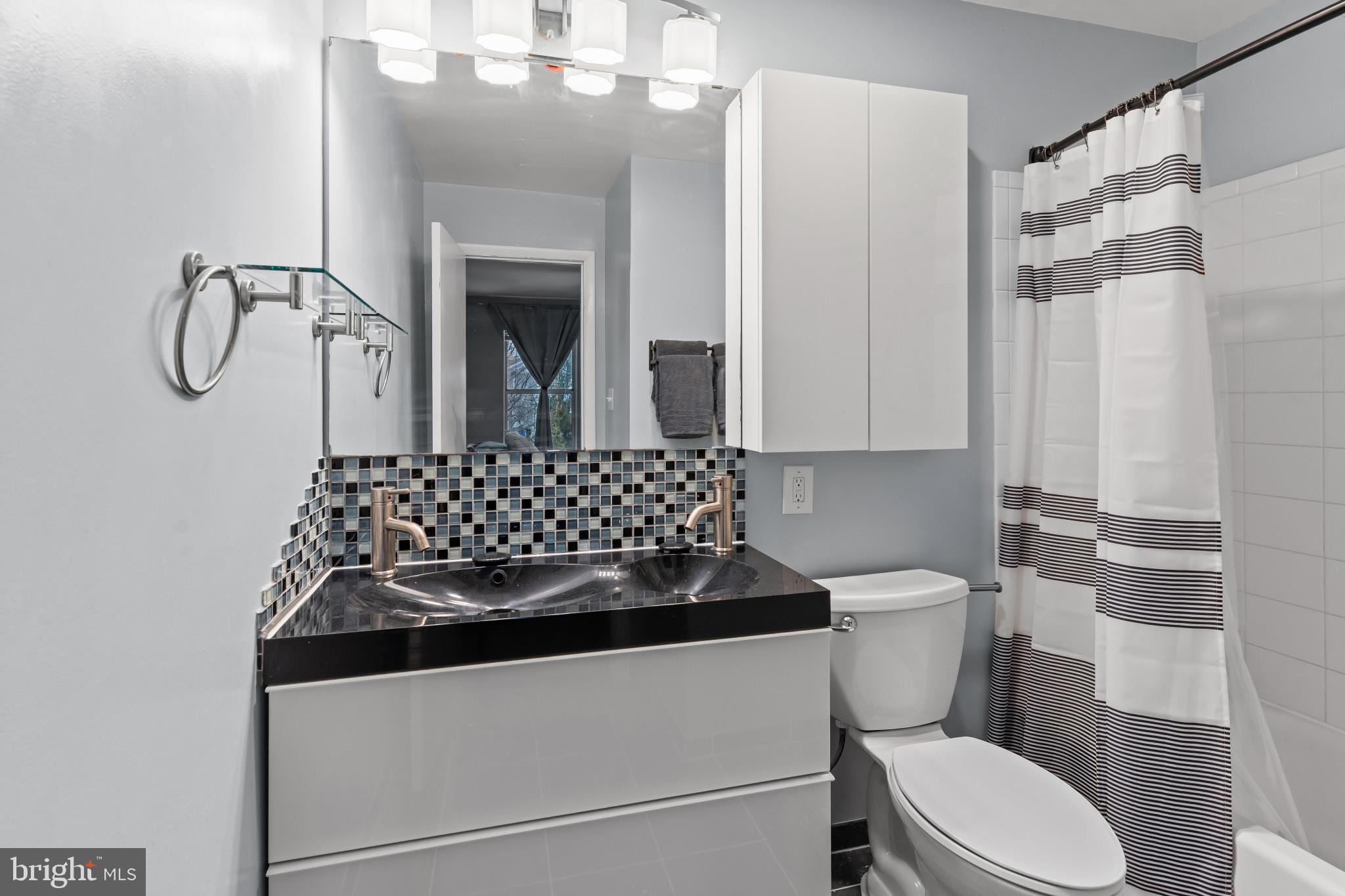 WILLOW WOOD - Residential