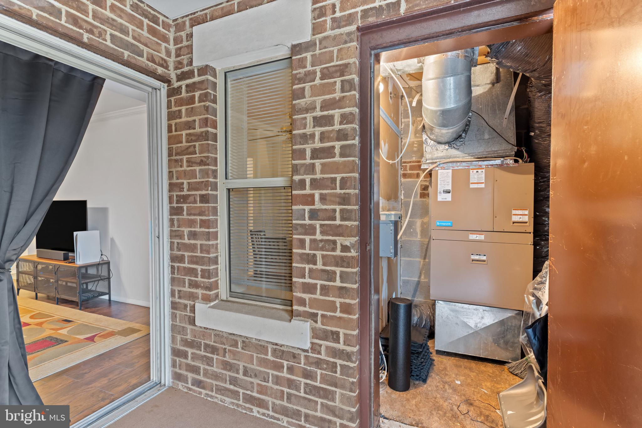 WILLOW WOOD - Residential