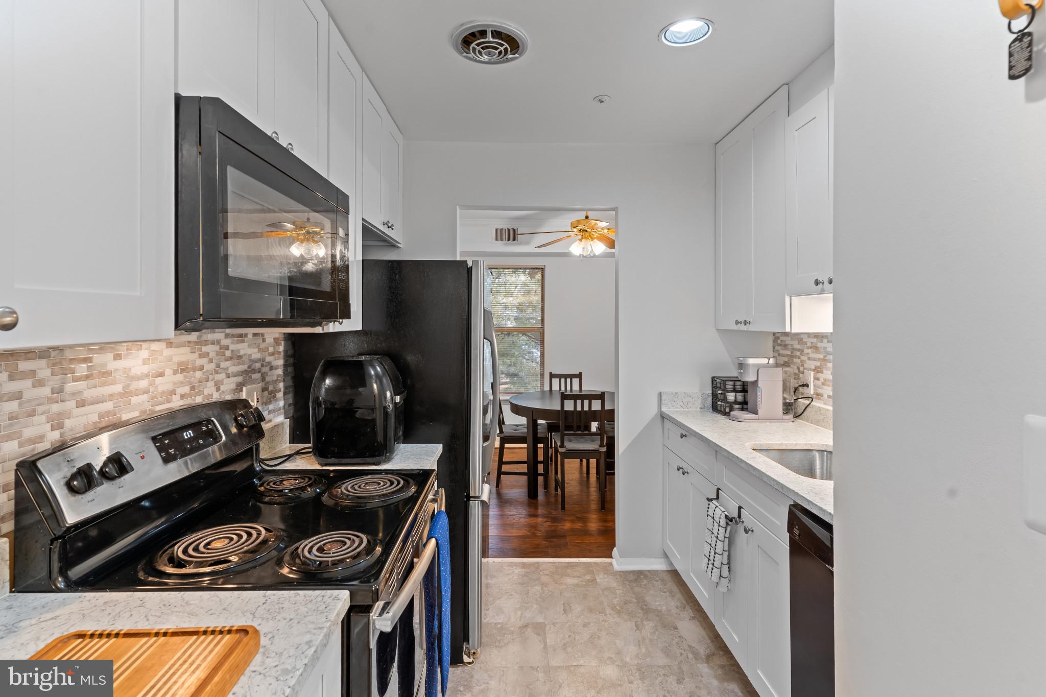 WILLOW WOOD - Residential