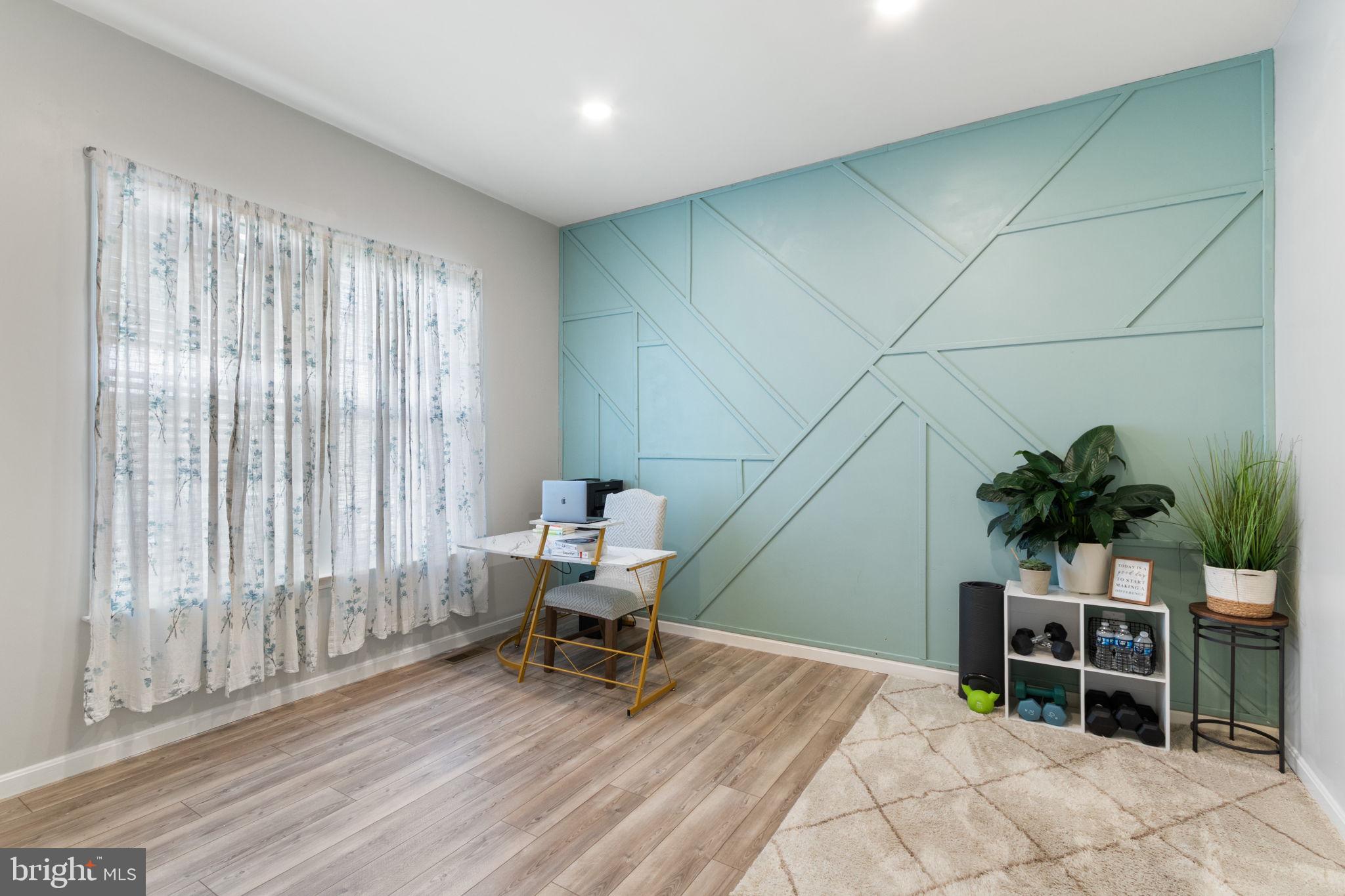 EMBREY MILL - Residential