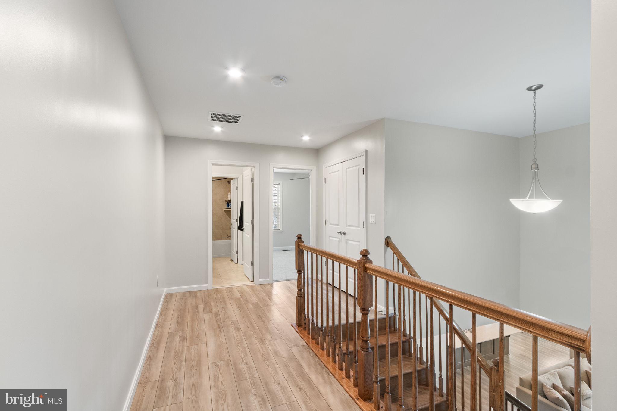 EMBREY MILL - Residential