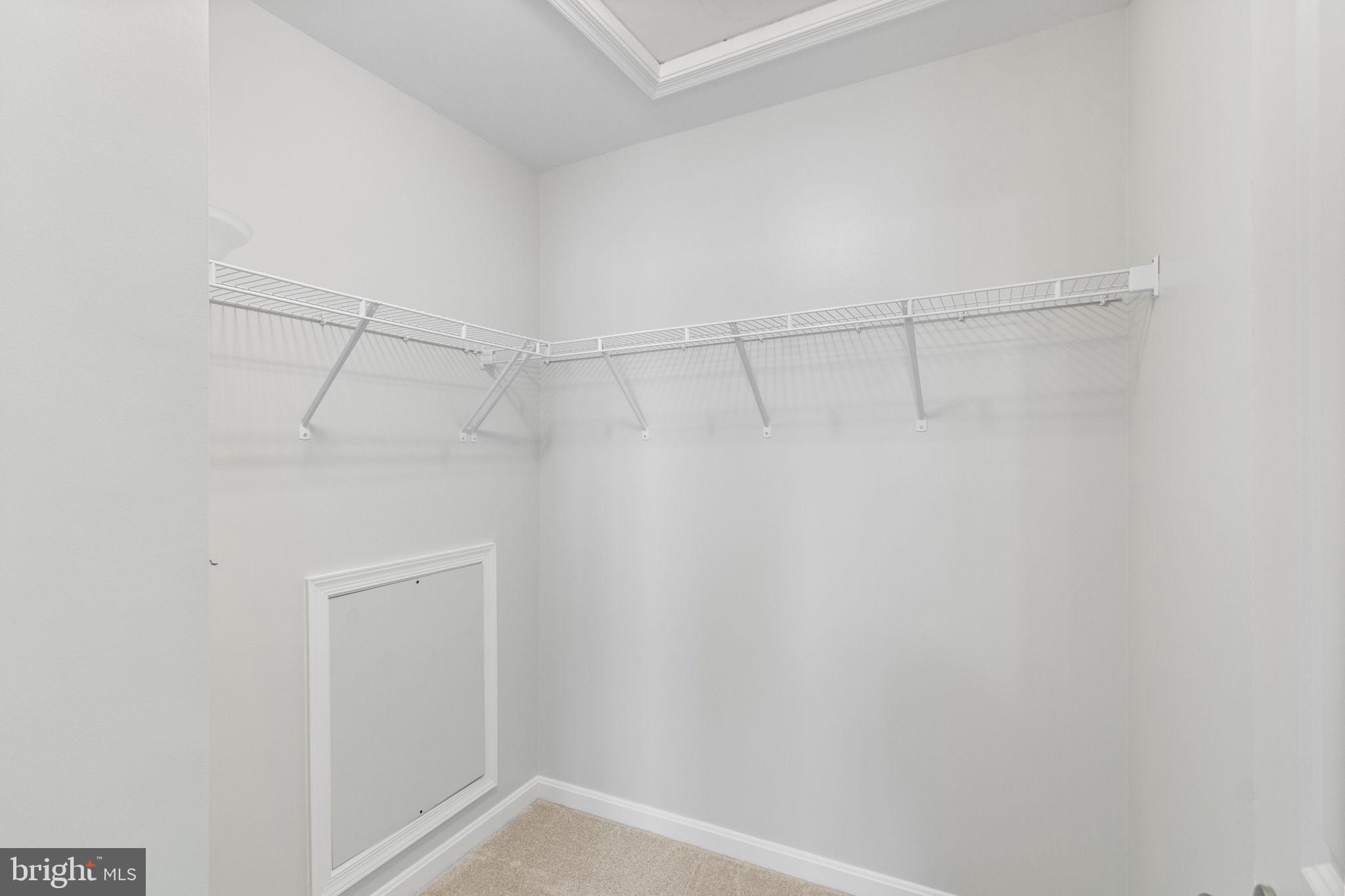 EMBREY MILL - Residential