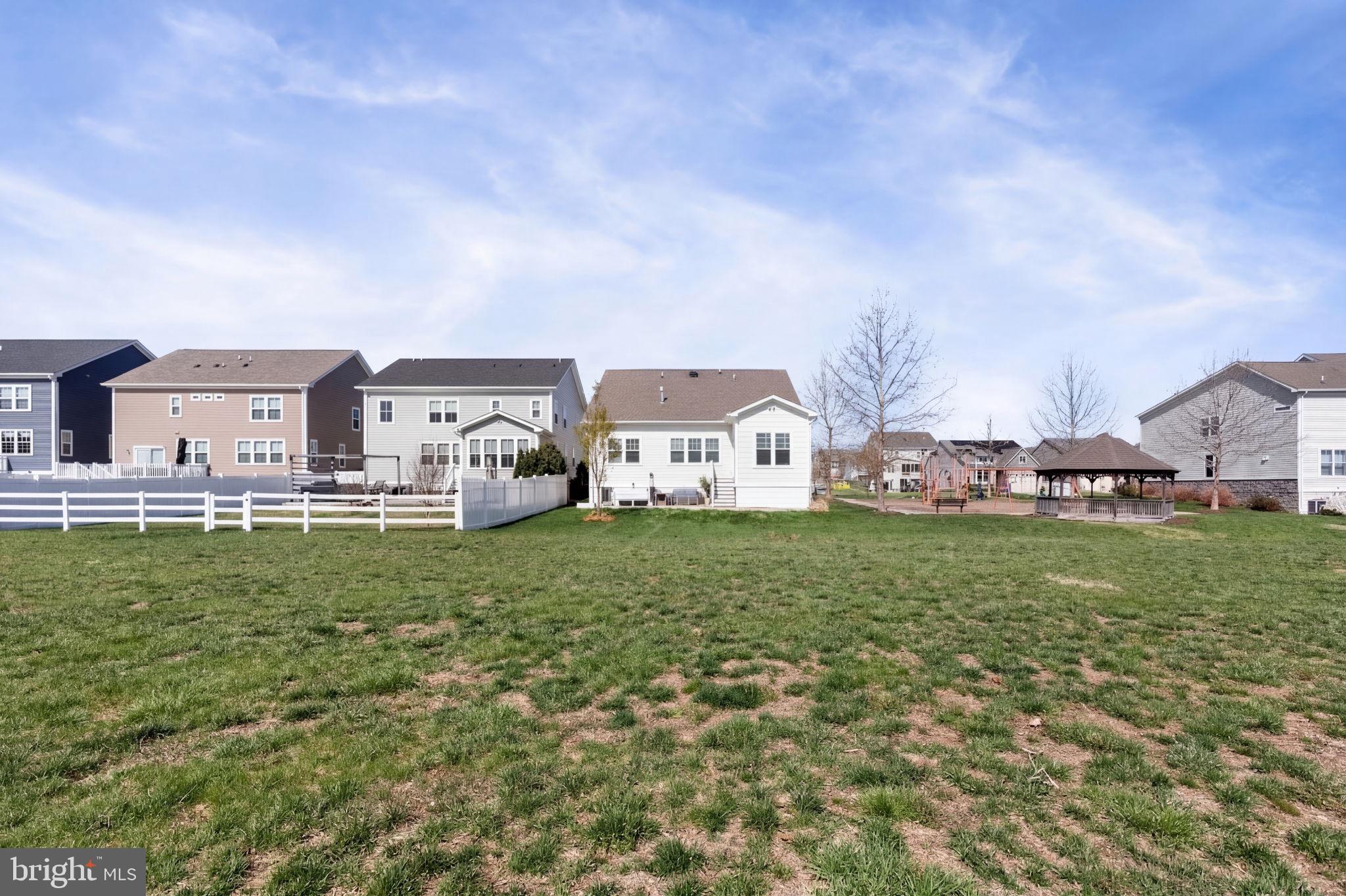 EMBREY MILL - Residential