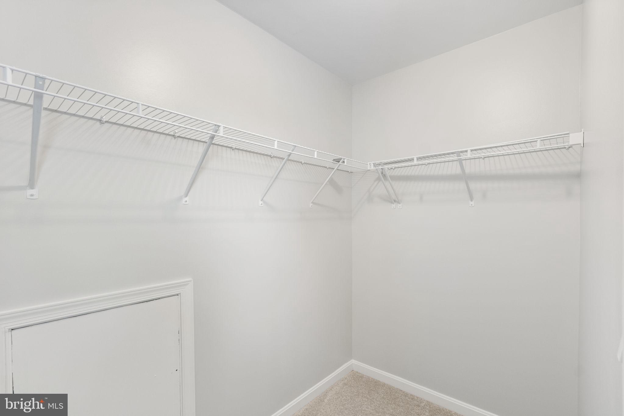 EMBREY MILL - Residential