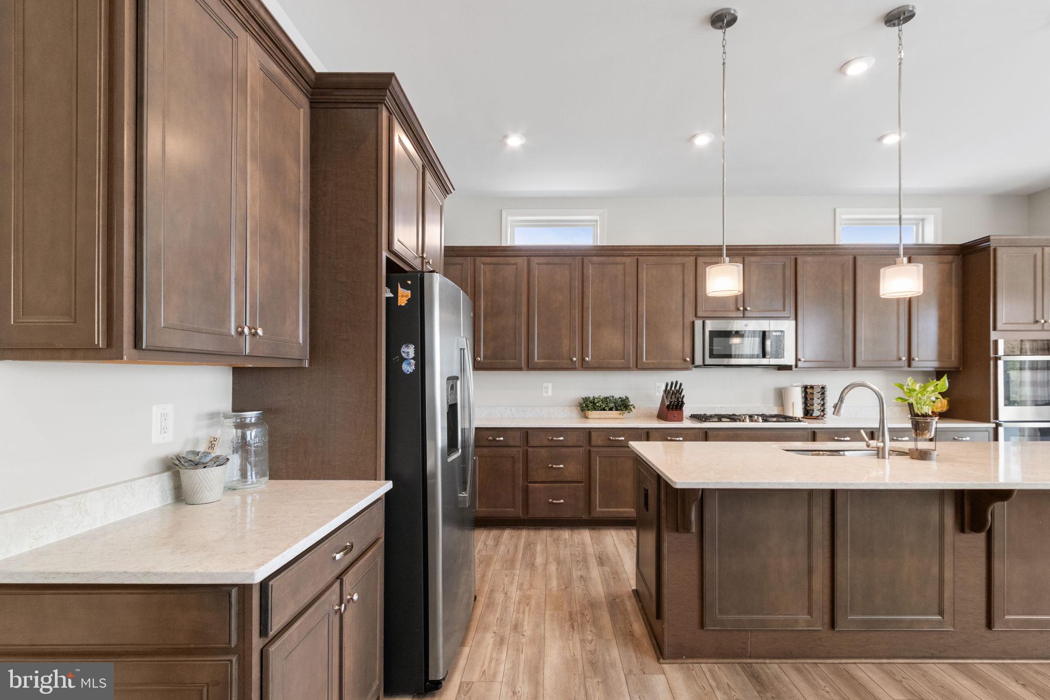 EMBREY MILL - Residential