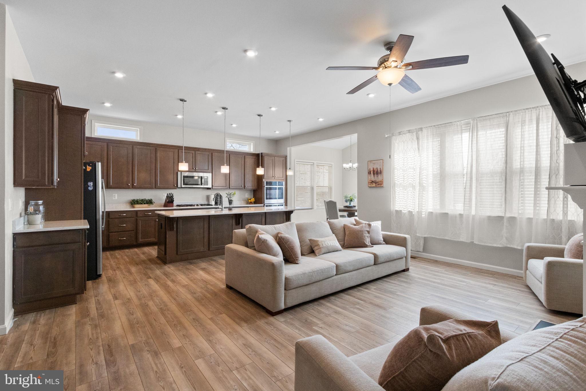 EMBREY MILL - Residential