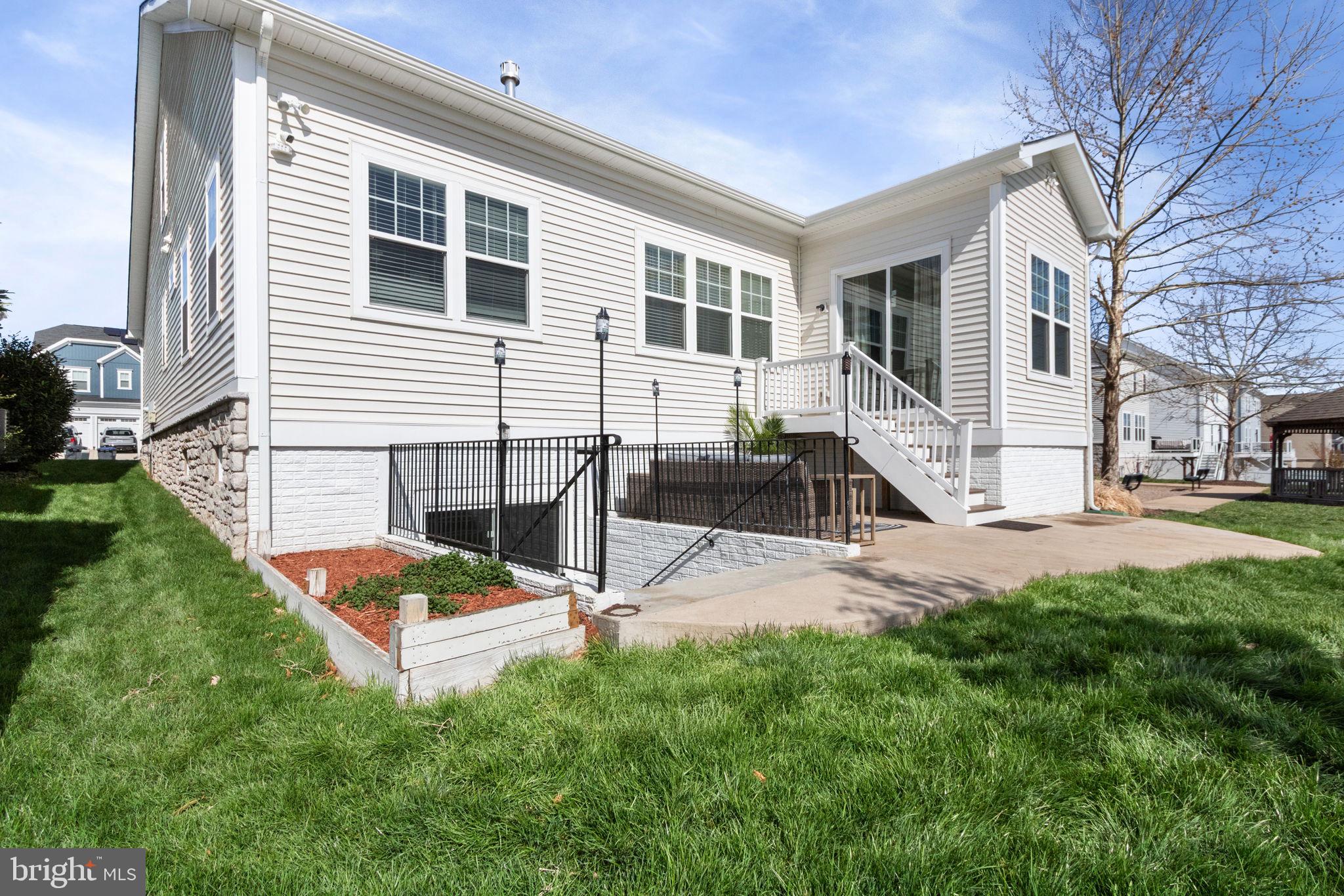 EMBREY MILL - Residential