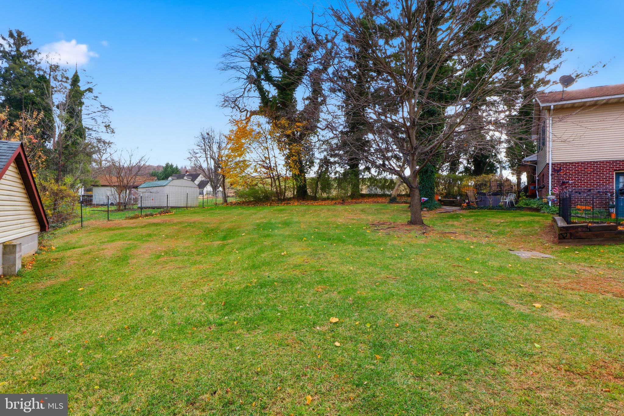 ROCKERY ROAD - Residential