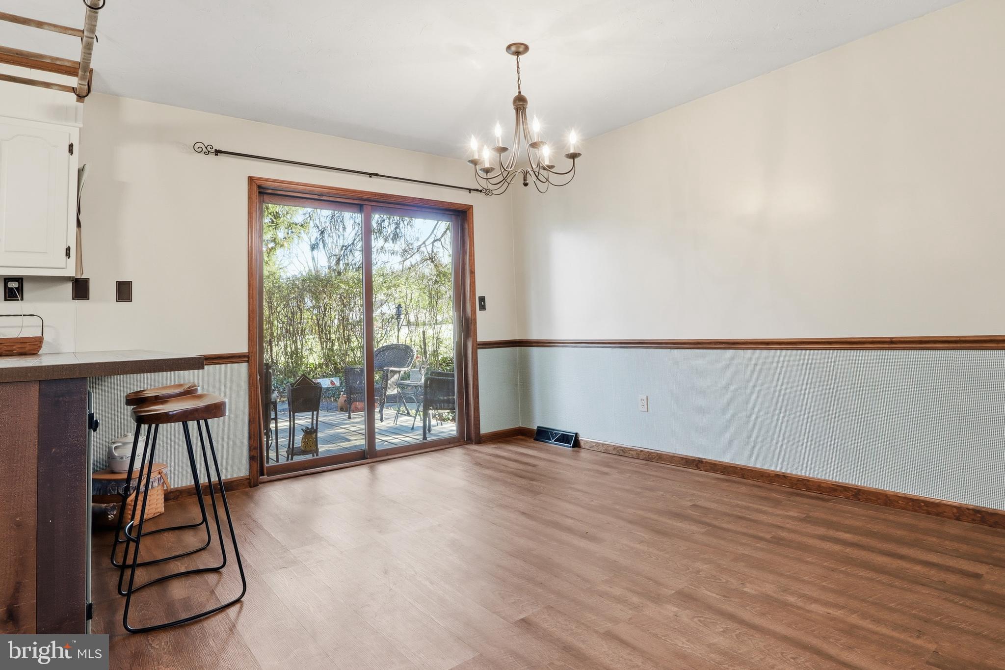 ROCKERY ROAD - Residential