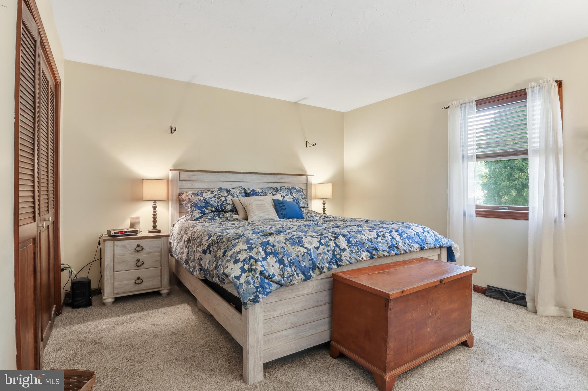 ROCKERY ROAD - Residential