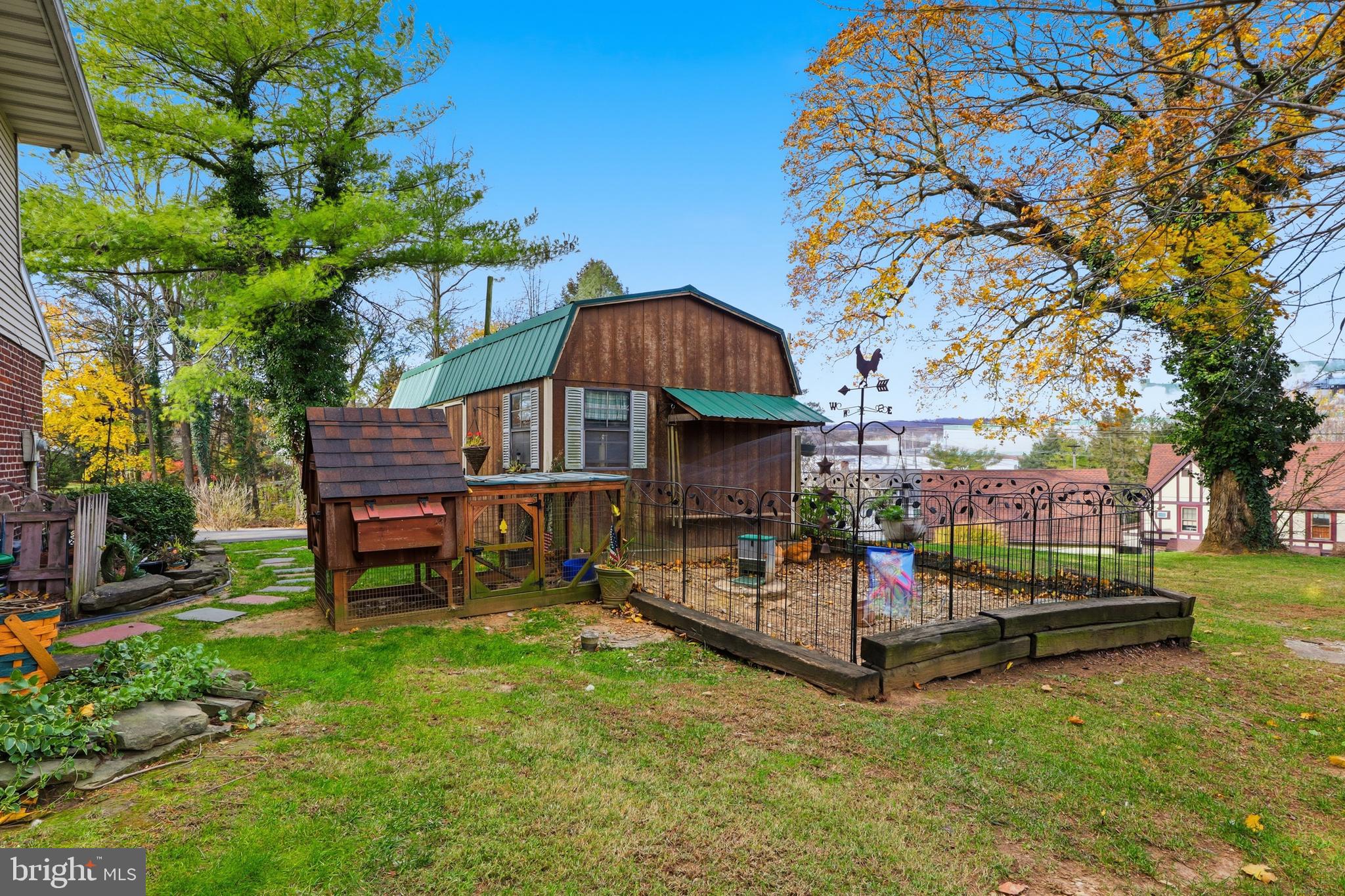 ROCKERY ROAD - Residential