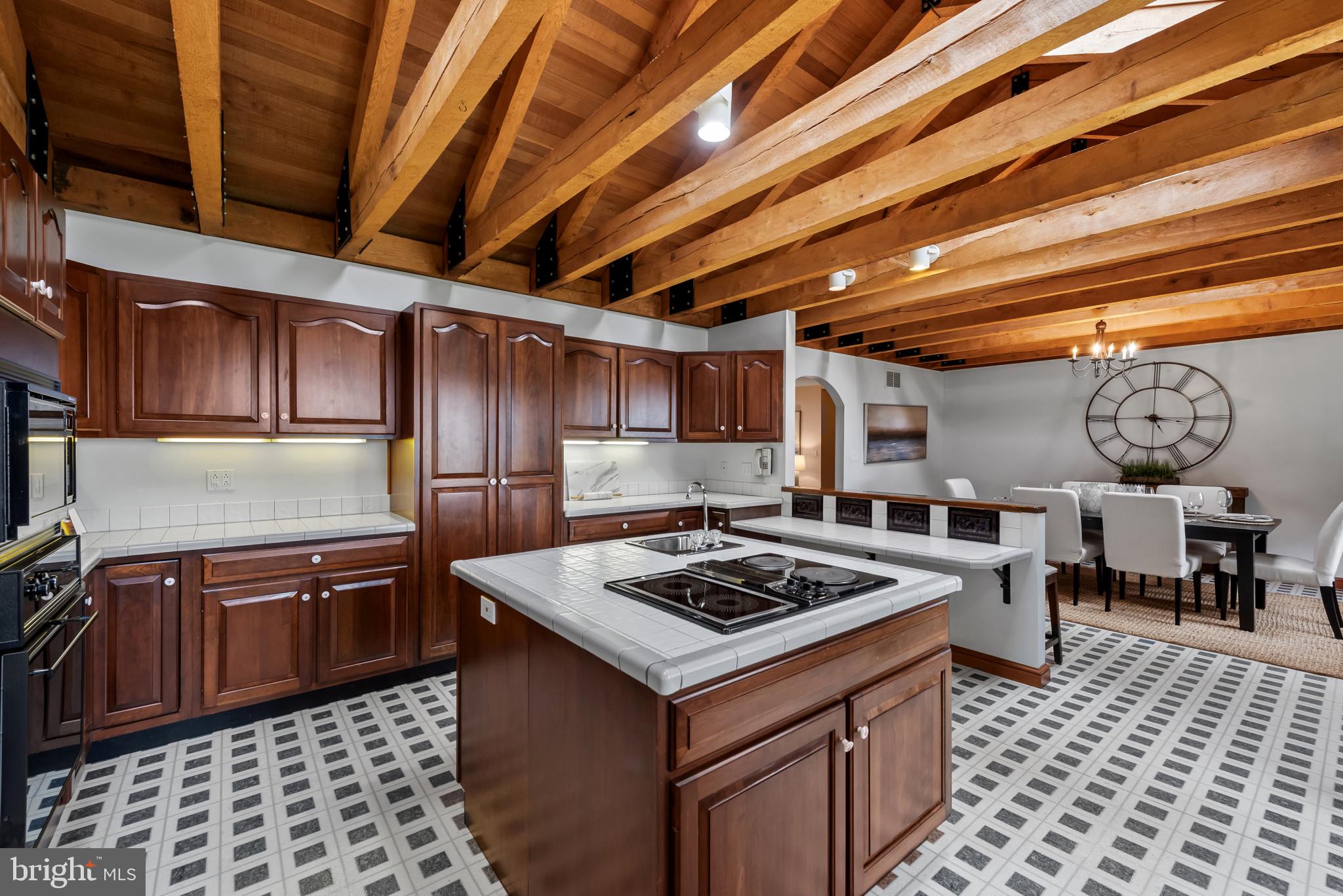 CEDARWOOD COVE - Residential