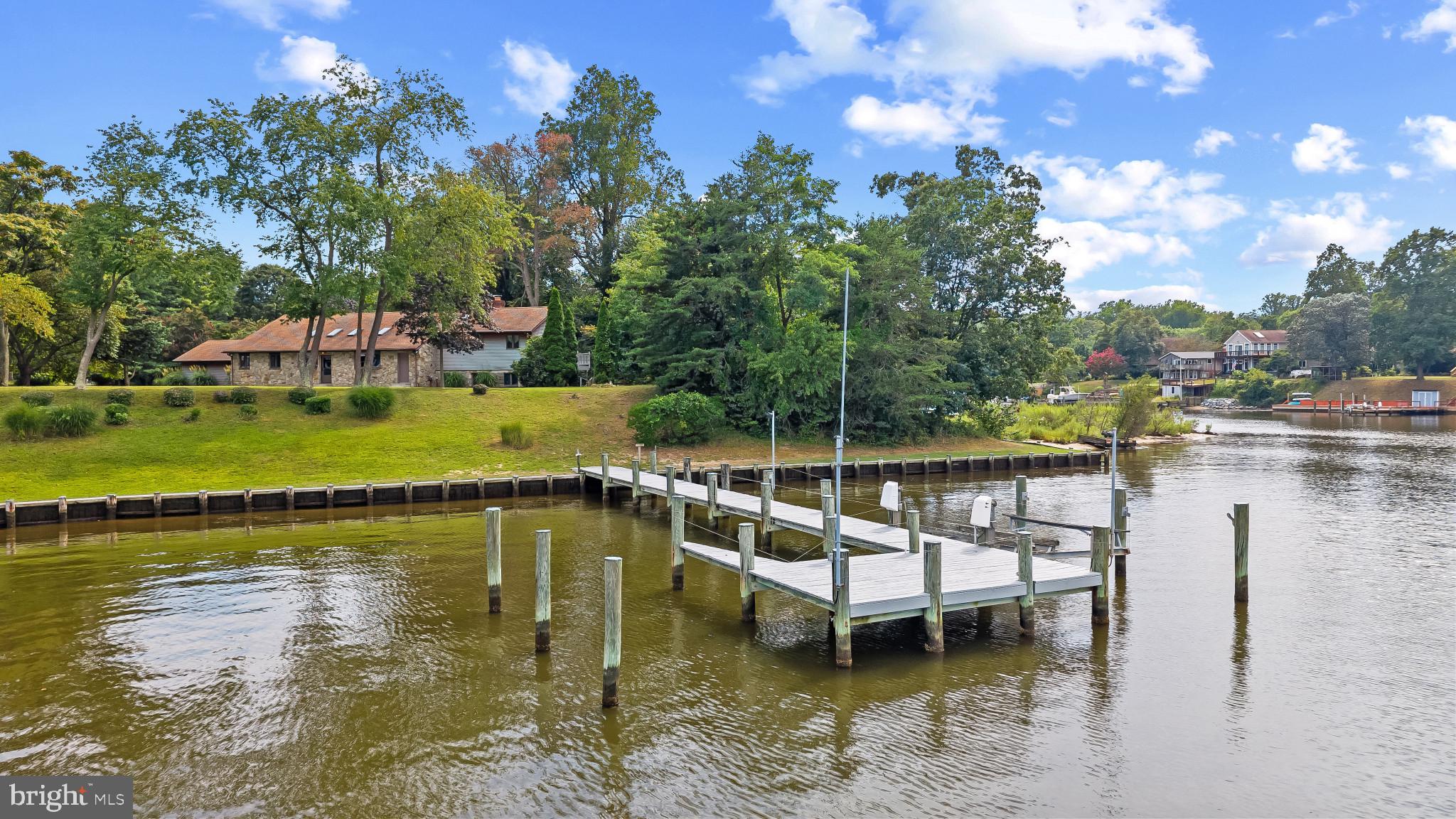 1592 MARCO DRIVE