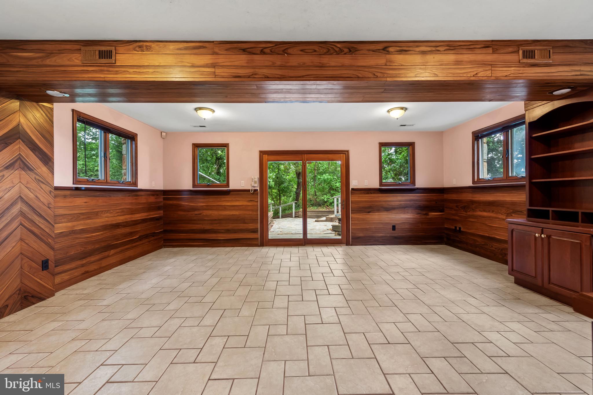 CEDARWOOD COVE - Residential