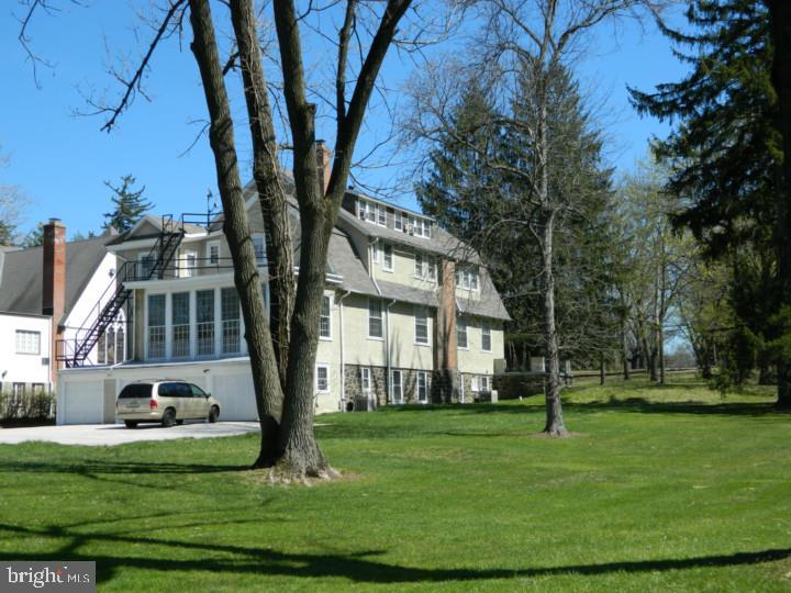ASHWOOD - Residential Lease