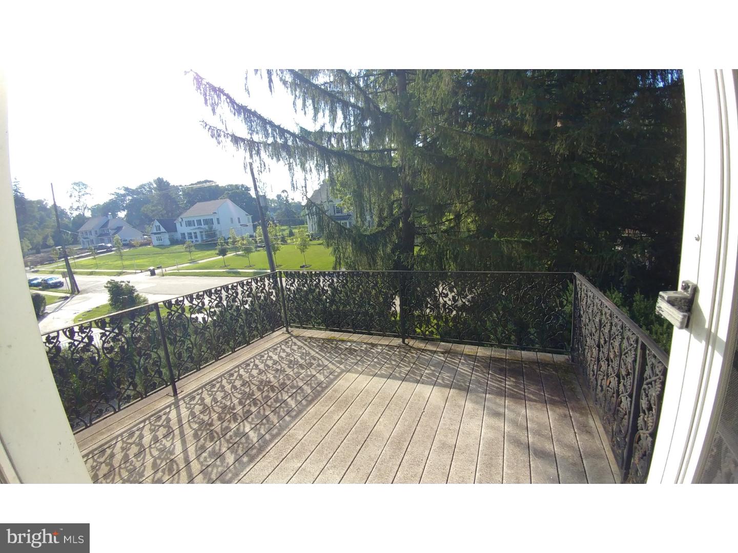 ASHWOOD - Residential Lease