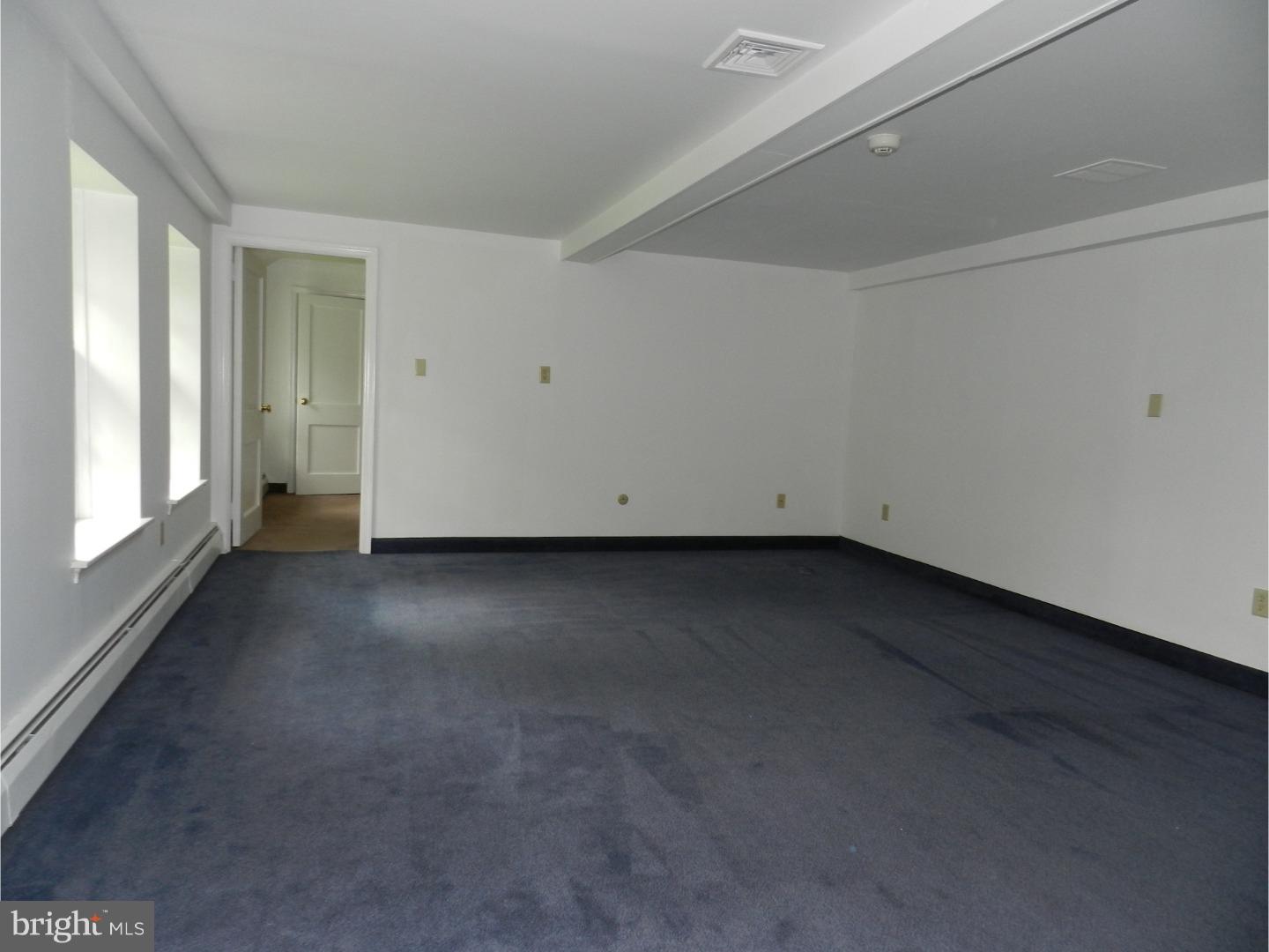 ASHWOOD - Residential Lease