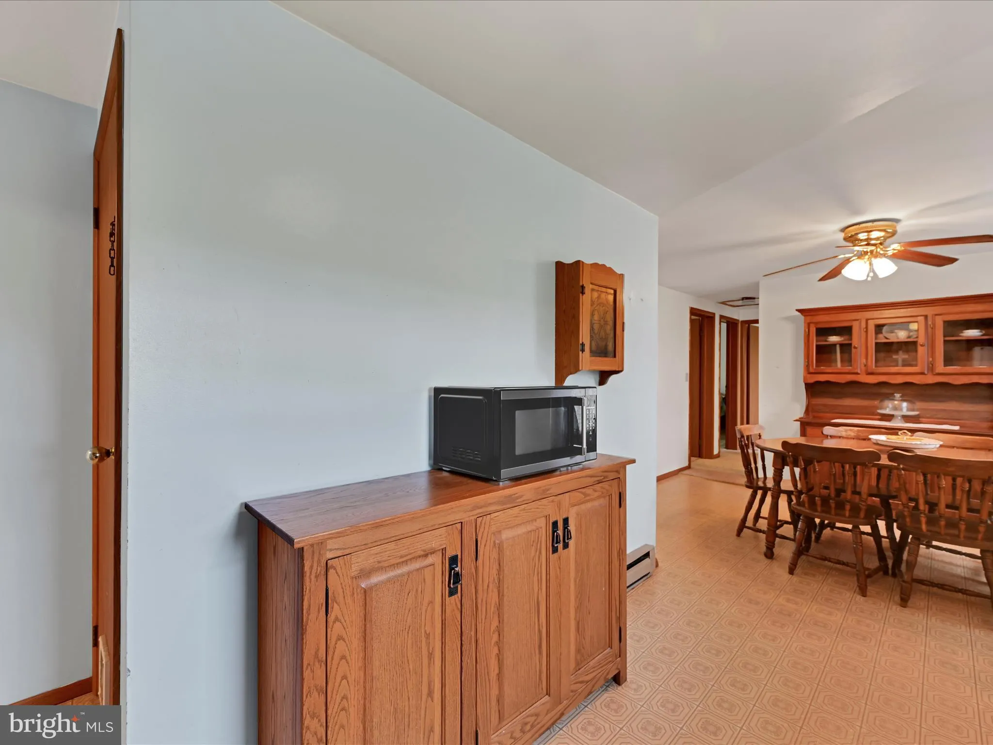 Newport, Pennsylvania 17074, United States, 3 Bedrooms Bedrooms, ,1 BathroomBathrooms,Residential,Pending,117883