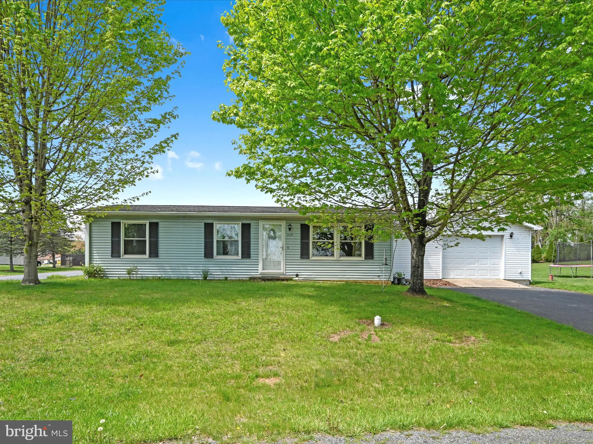 Newport, Pennsylvania 17074, United States, 3 Bedrooms Bedrooms, ,1 BathroomBathrooms,Residential,Pending,117883