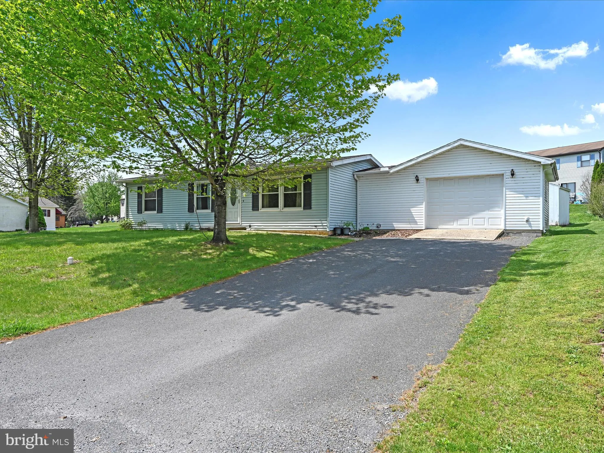 Newport, Pennsylvania 17074, United States, 3 Bedrooms Bedrooms, ,1 BathroomBathrooms,Residential,Pending,117883